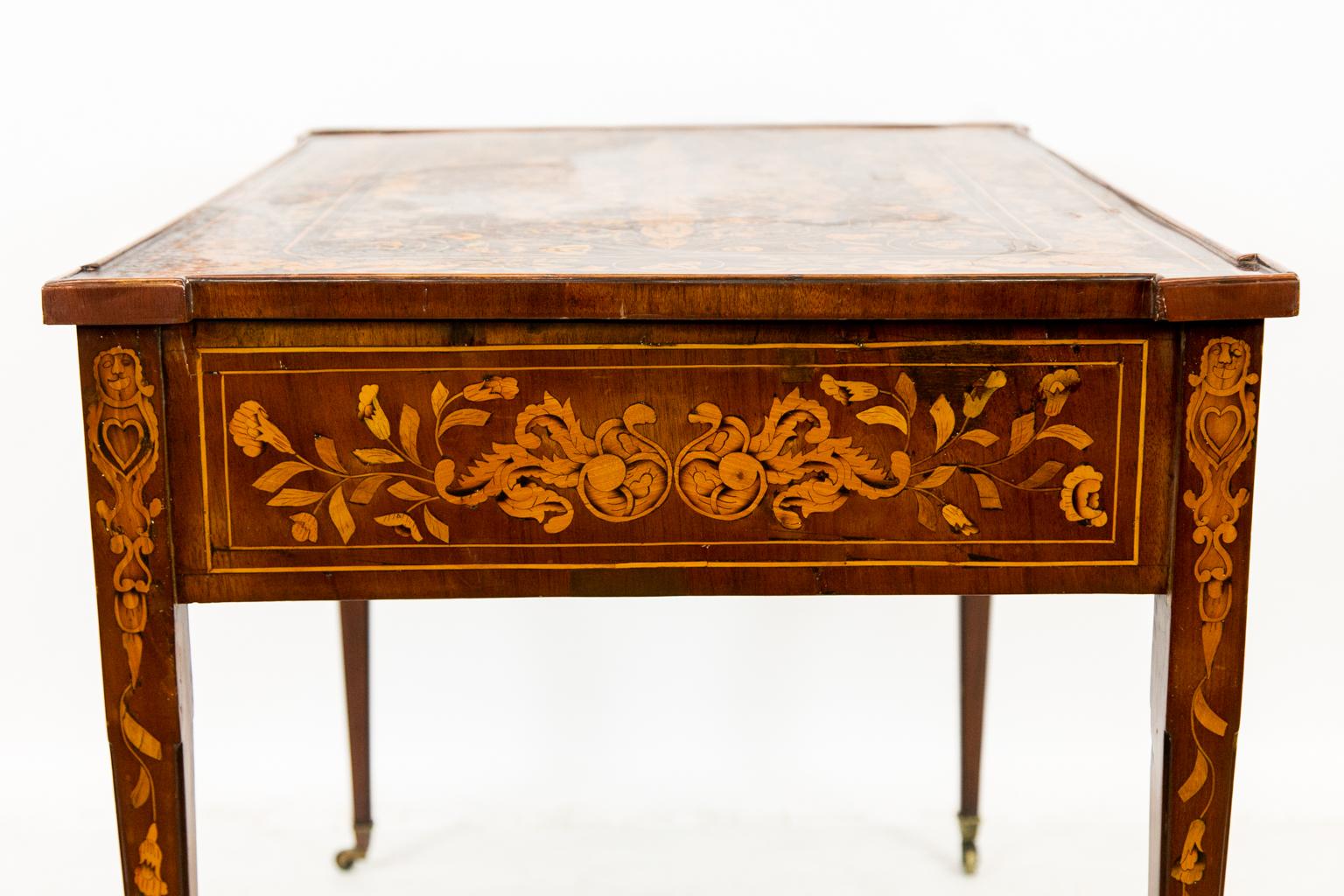 Early 19th Century Dutch Marquetry Center Table For Sale 7