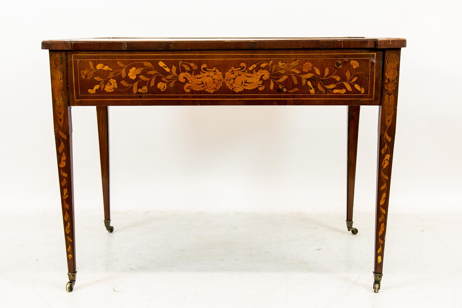 Early 19th Century Dutch Marquetry Center Table For Sale 8
