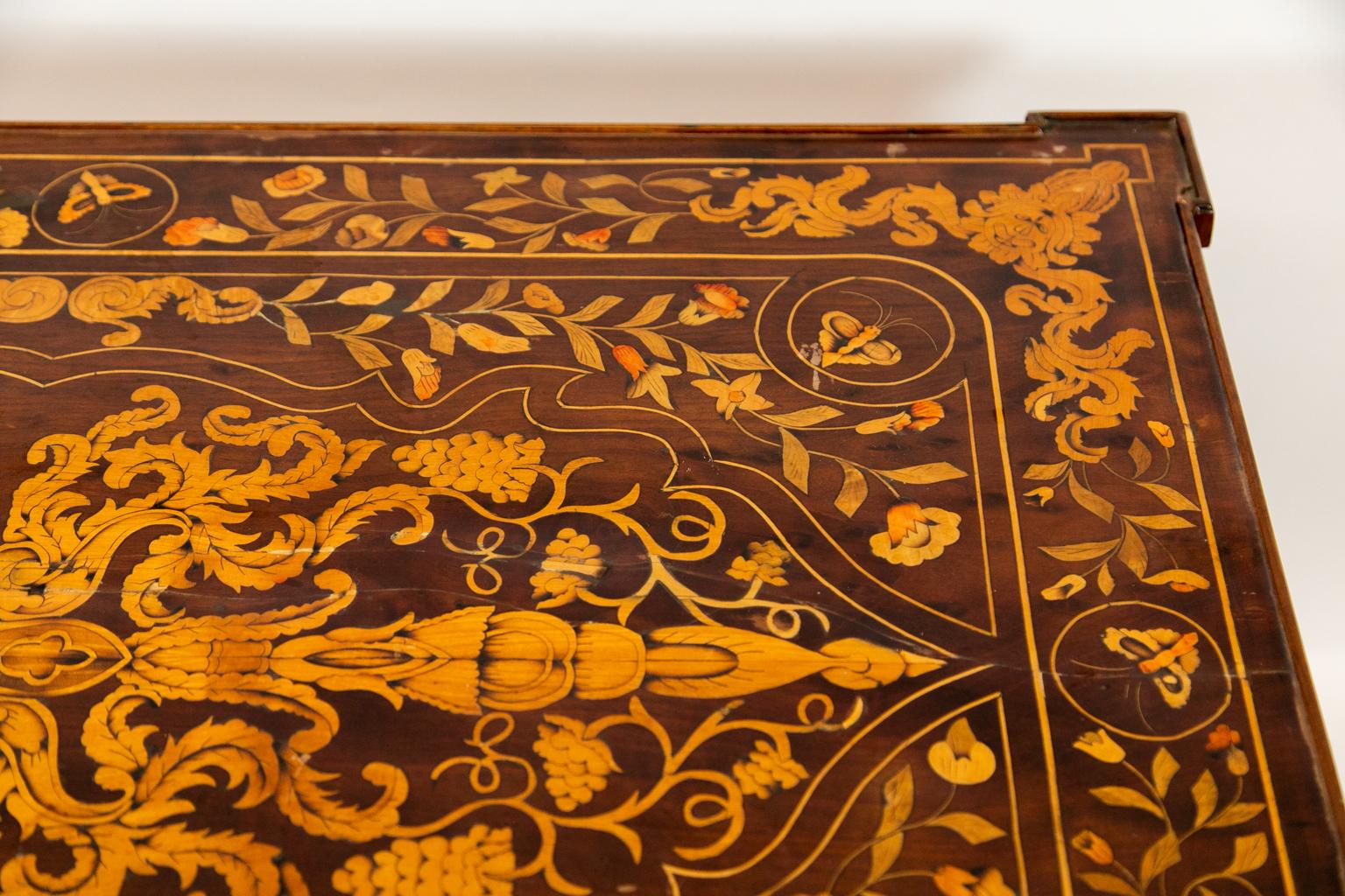 Inlay Early 19th Century Dutch Marquetry Center Table For Sale