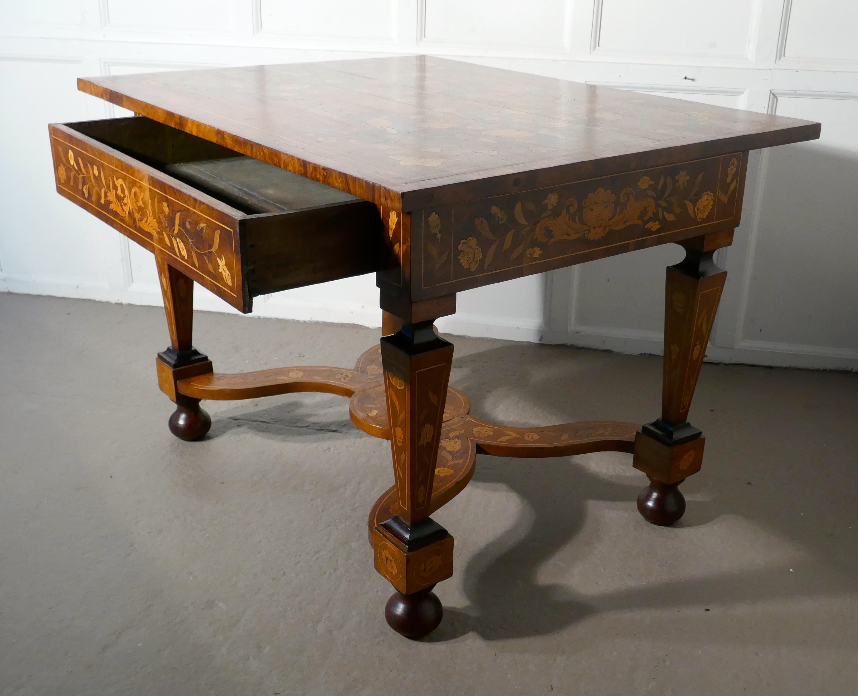 Early 19th Century Dutch Marquetry Inlaid Walnut Centre Table 14