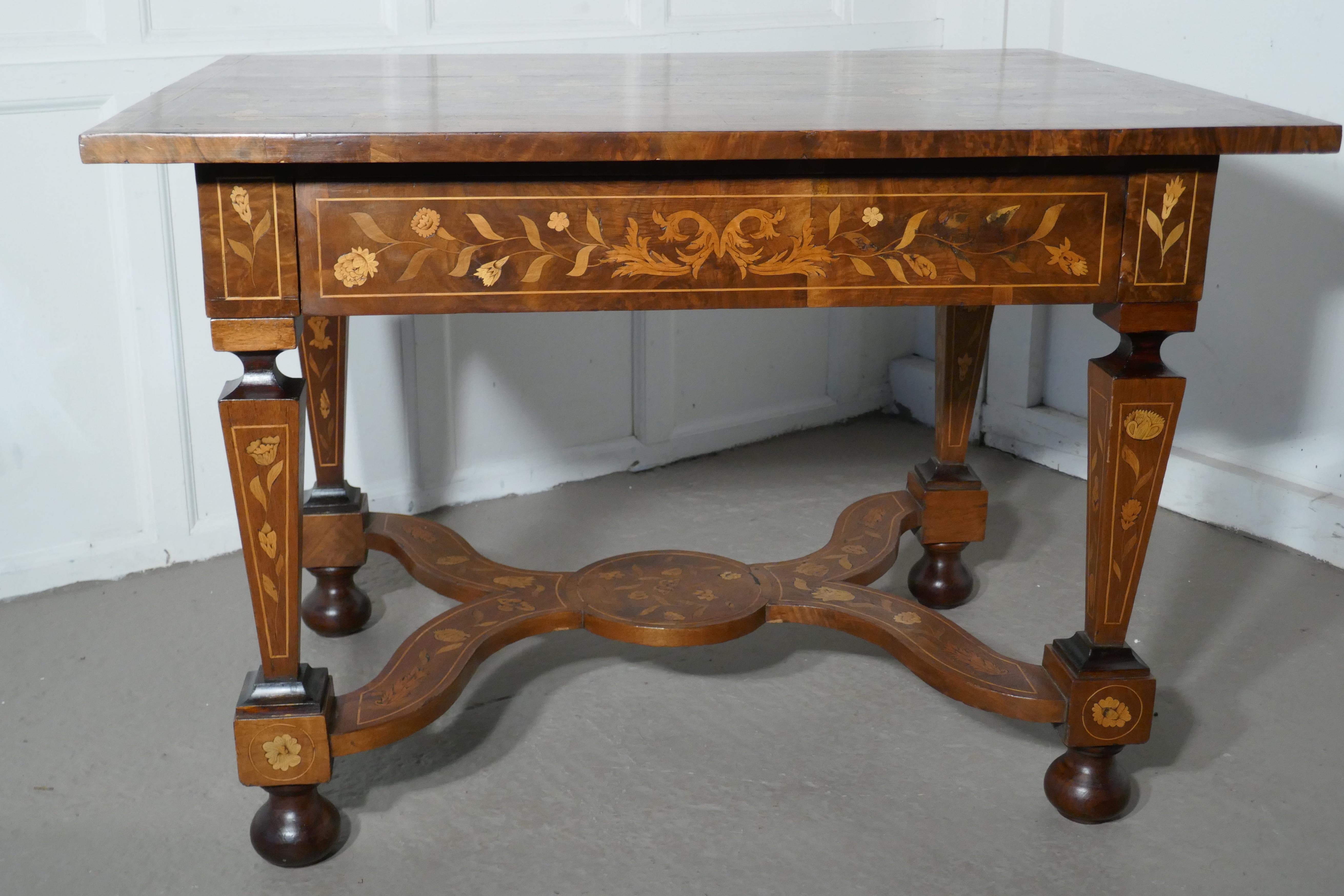Dutch Colonial Early 19th Century Dutch Marquetry Inlaid Walnut Centre Table