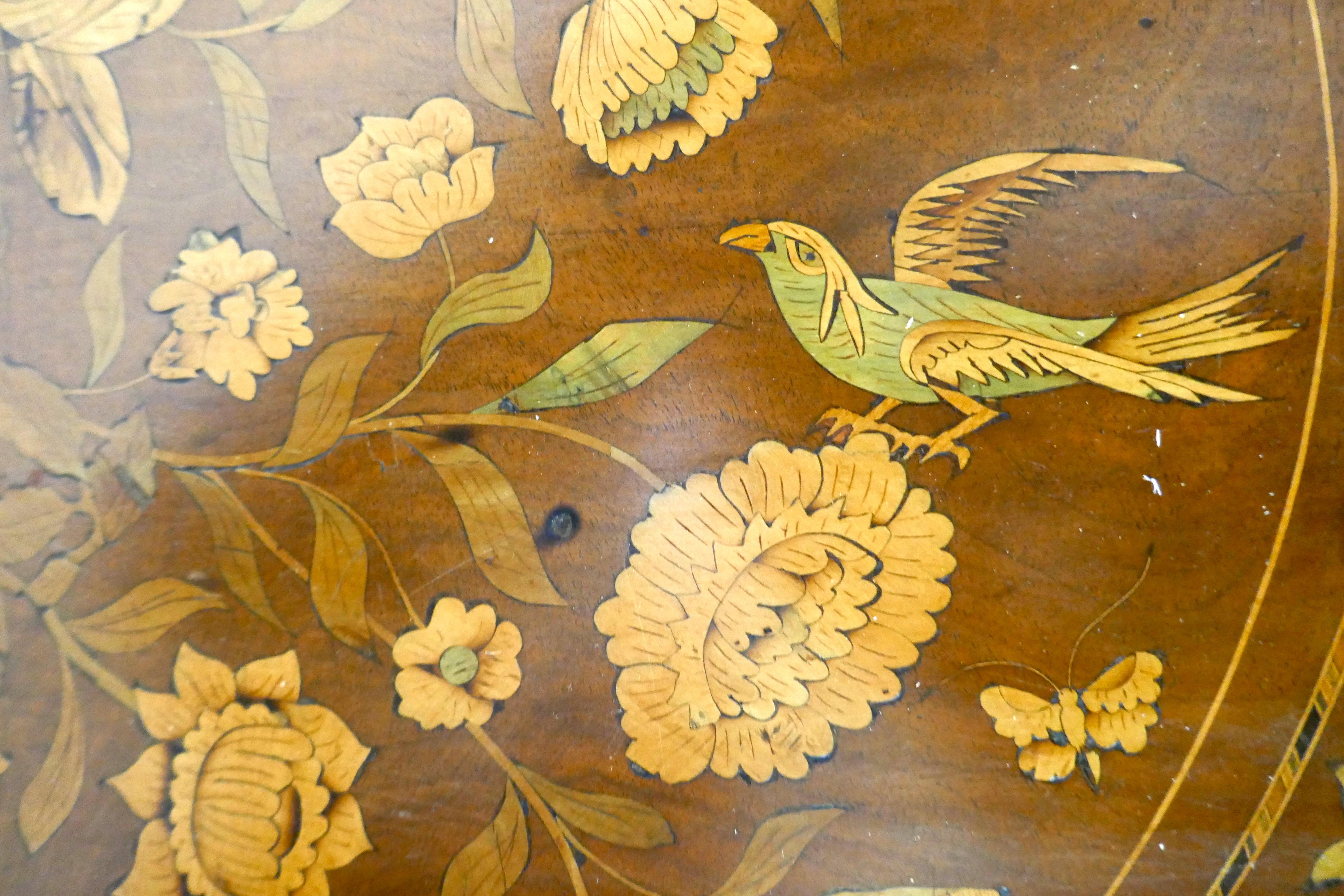 Wood Early 19th Century Dutch Marquetry Inlaid Walnut Centre Table