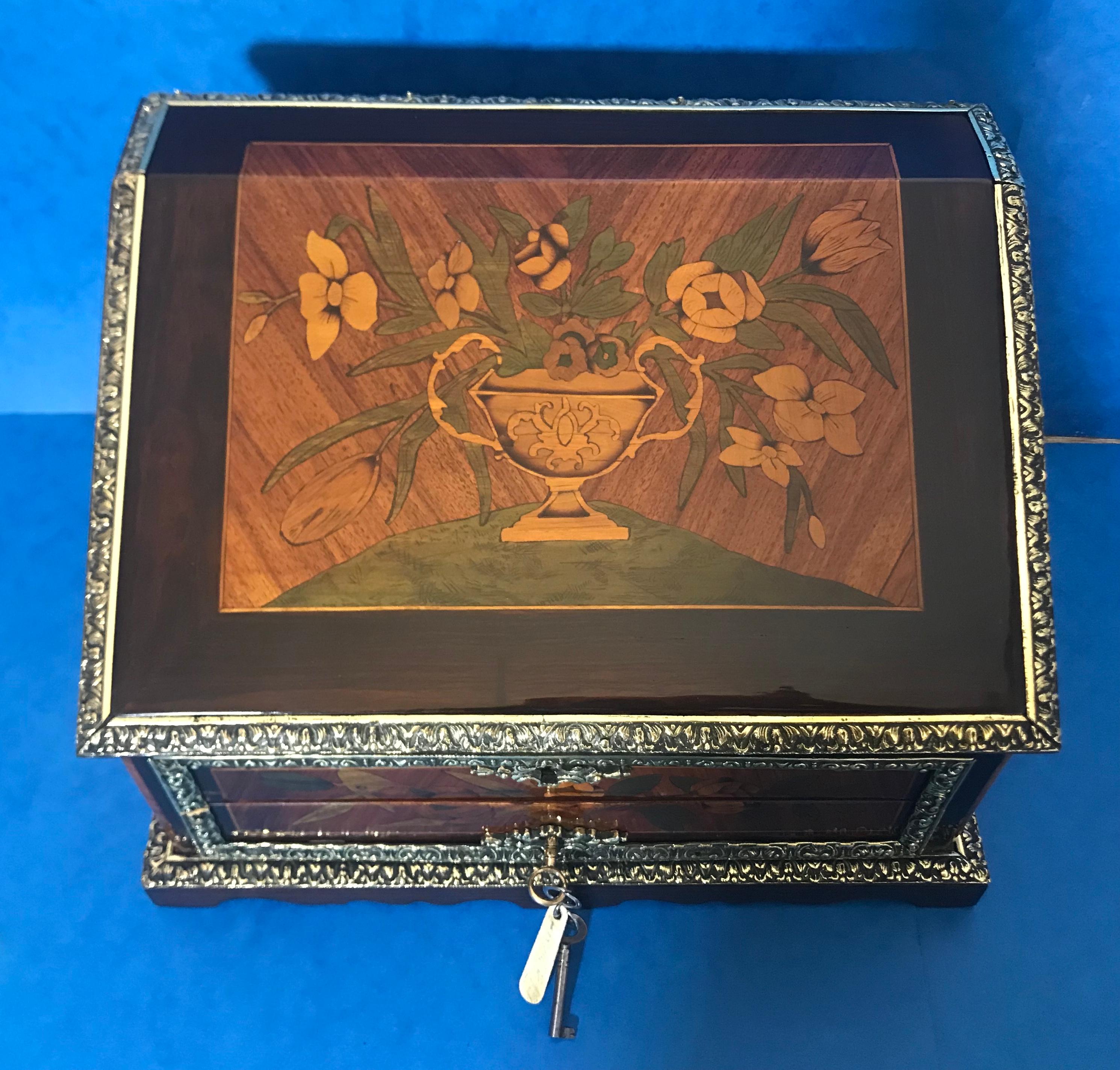 Early 19th Century Dutch Marquetry Miniature Bureau For Sale 5