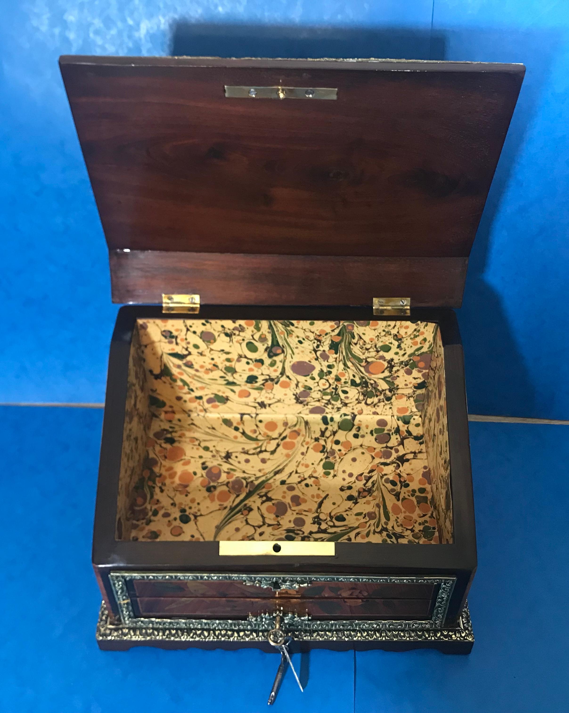 Early 19th Century Dutch Marquetry Miniature Bureau For Sale 7