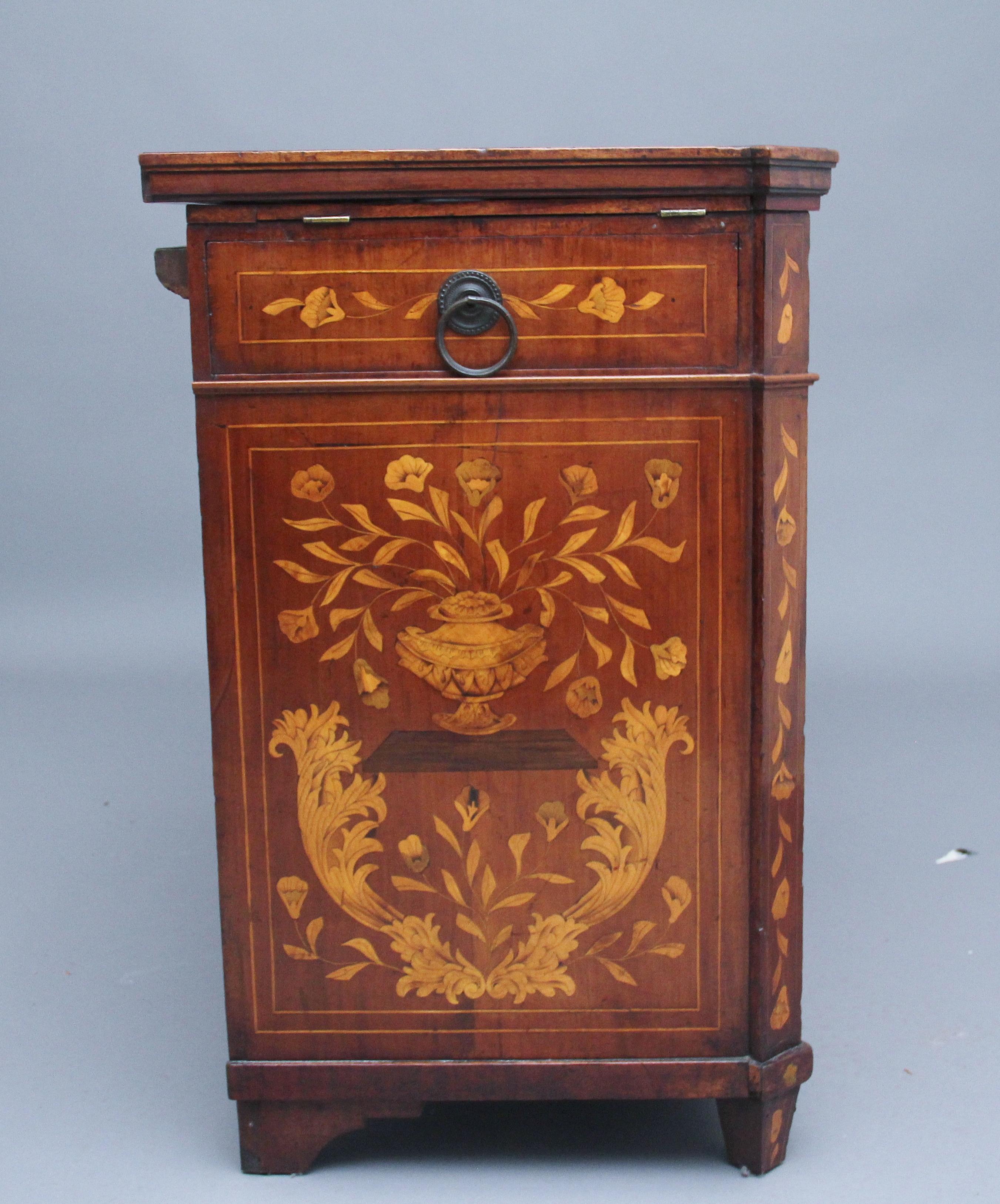 Early 19th Century Dutch Travelling Cabinet For Sale 2
