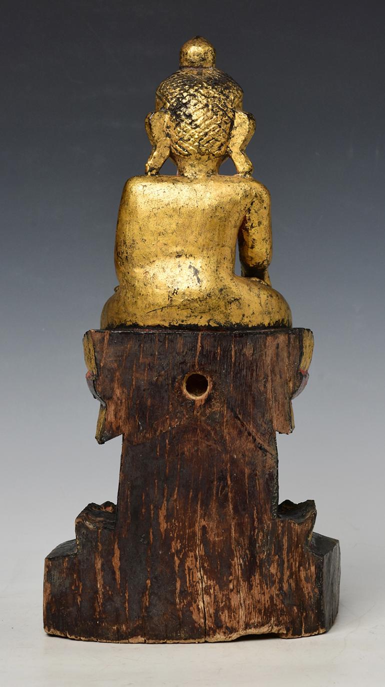 Early 19th Century, Early Mandalay, Antique Burmese Wooden Seated Buddha For Sale 4