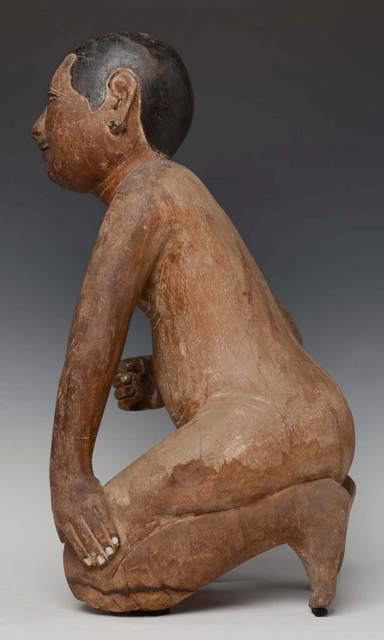 Early 19th Century, Early Mandalay, Antique Burmese Wooden Sitting Figure For Sale 5