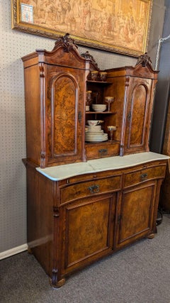 Early 19th Century Early Victorian Burlwood Sideboard Server