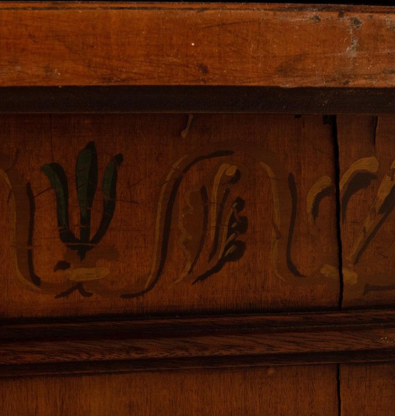 Début du 19ème siècle Edouardien Marqueterie /  Bibliothèque Breakfront en bois de satin peint en vente 5