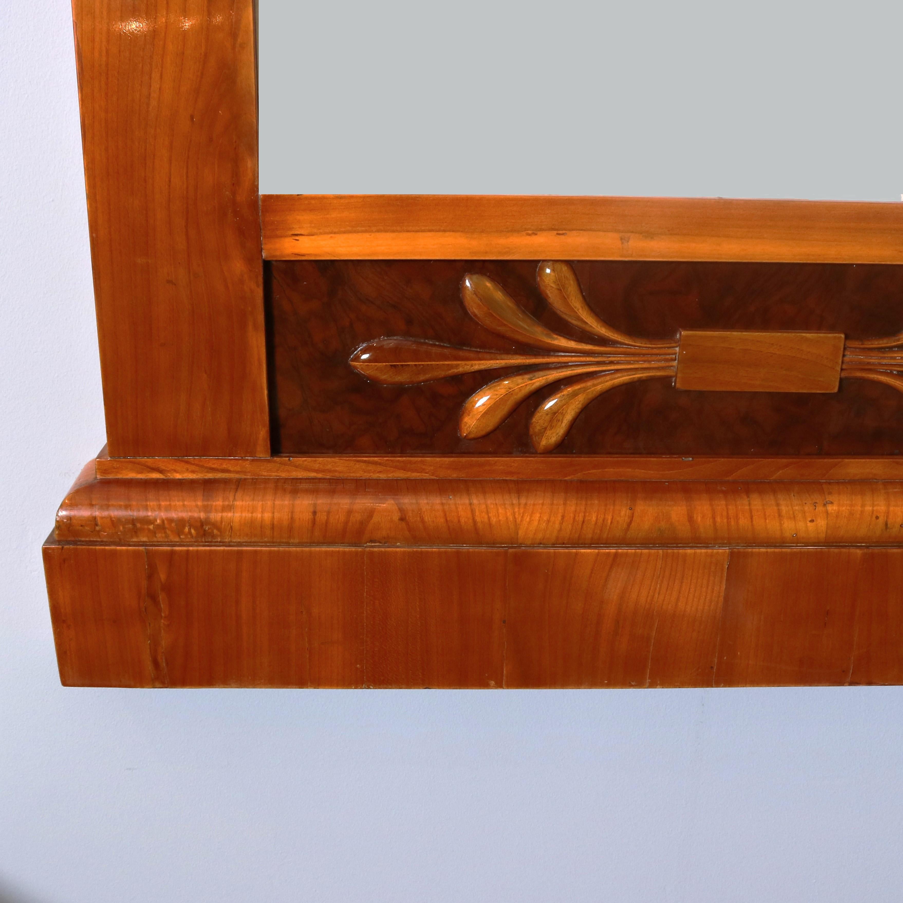 Principios del siglo XIX  Elegante espejo alto Biedermeier, Austria en venta 1