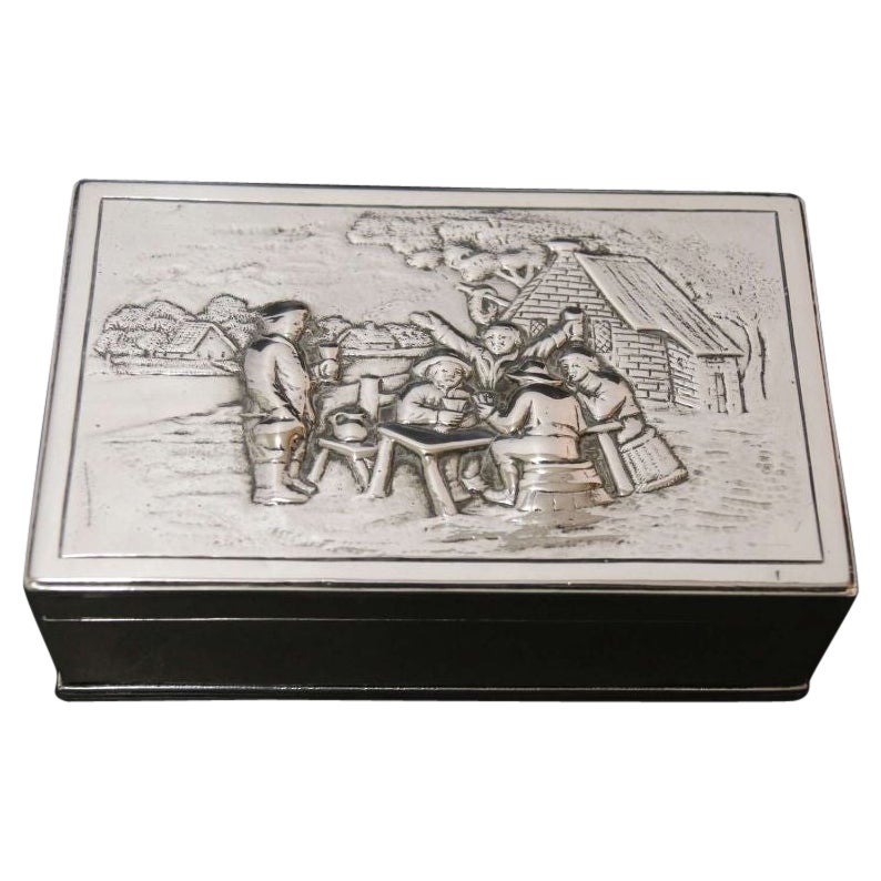 Geprägte Silberdose aus den Niederlanden, frühes 19. Jahrhundert, um 1820