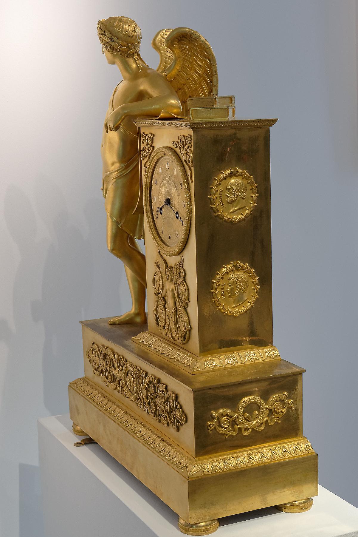 Early 19th Century Empire Period Gilt Bronze Mantel Clock, Paris by Ledure 3