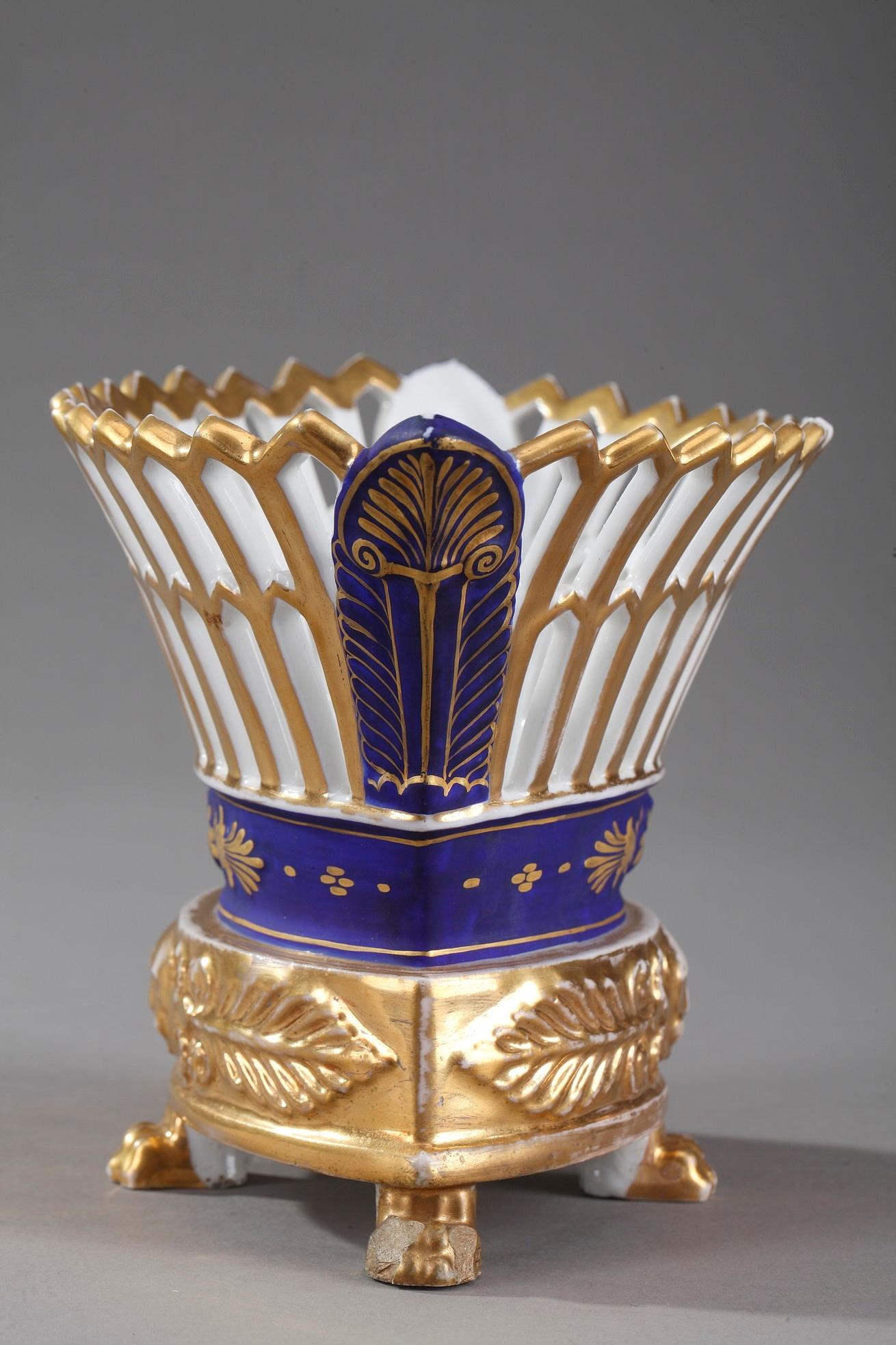 Early 19th Century Empire-Period Paris Porcelain Basket 3