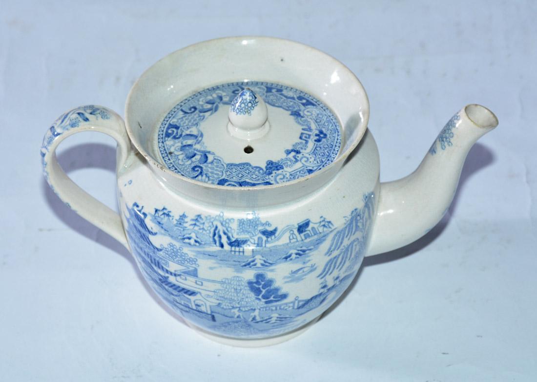 blue willow china teapot