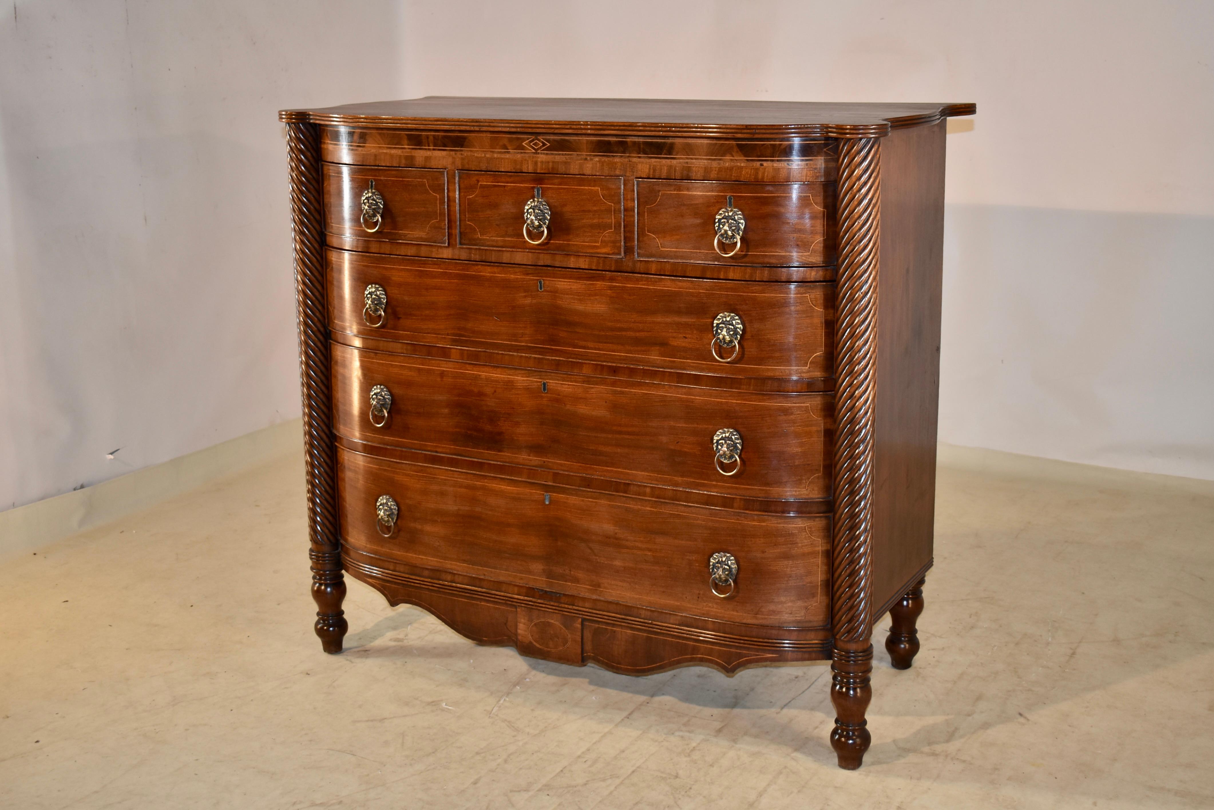 Early 19th Century English Bow Front Chest of Drawers For Sale 2