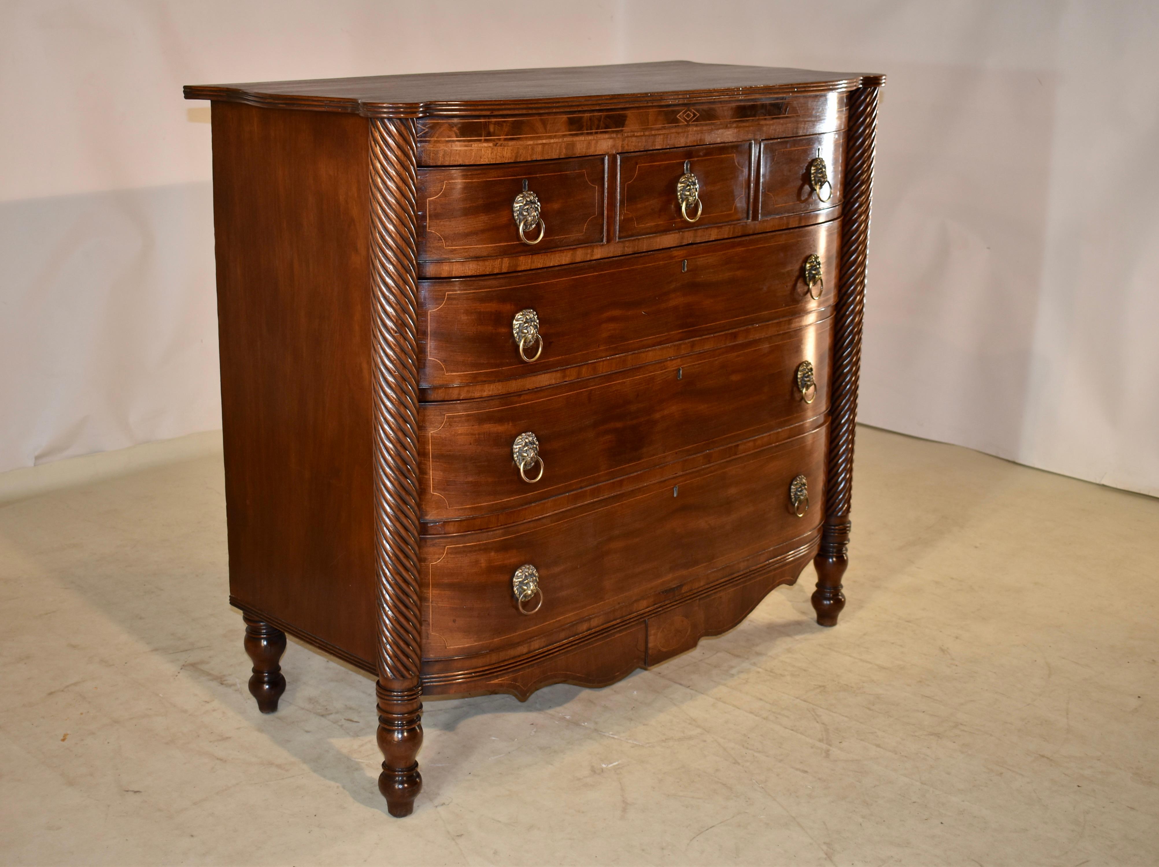 Early 19th Century English Bow Front Chest of Drawers For Sale 4