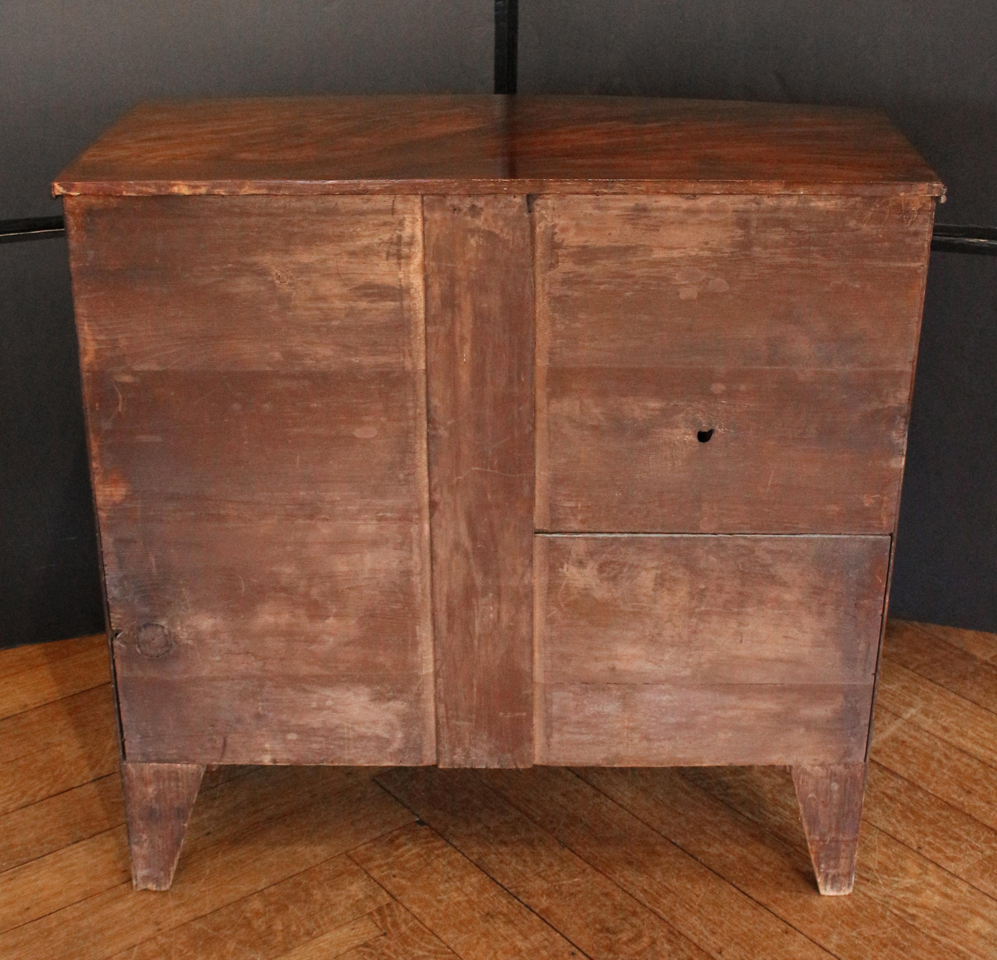 Early 19th Century English Bowfront Chest of Drawers 6