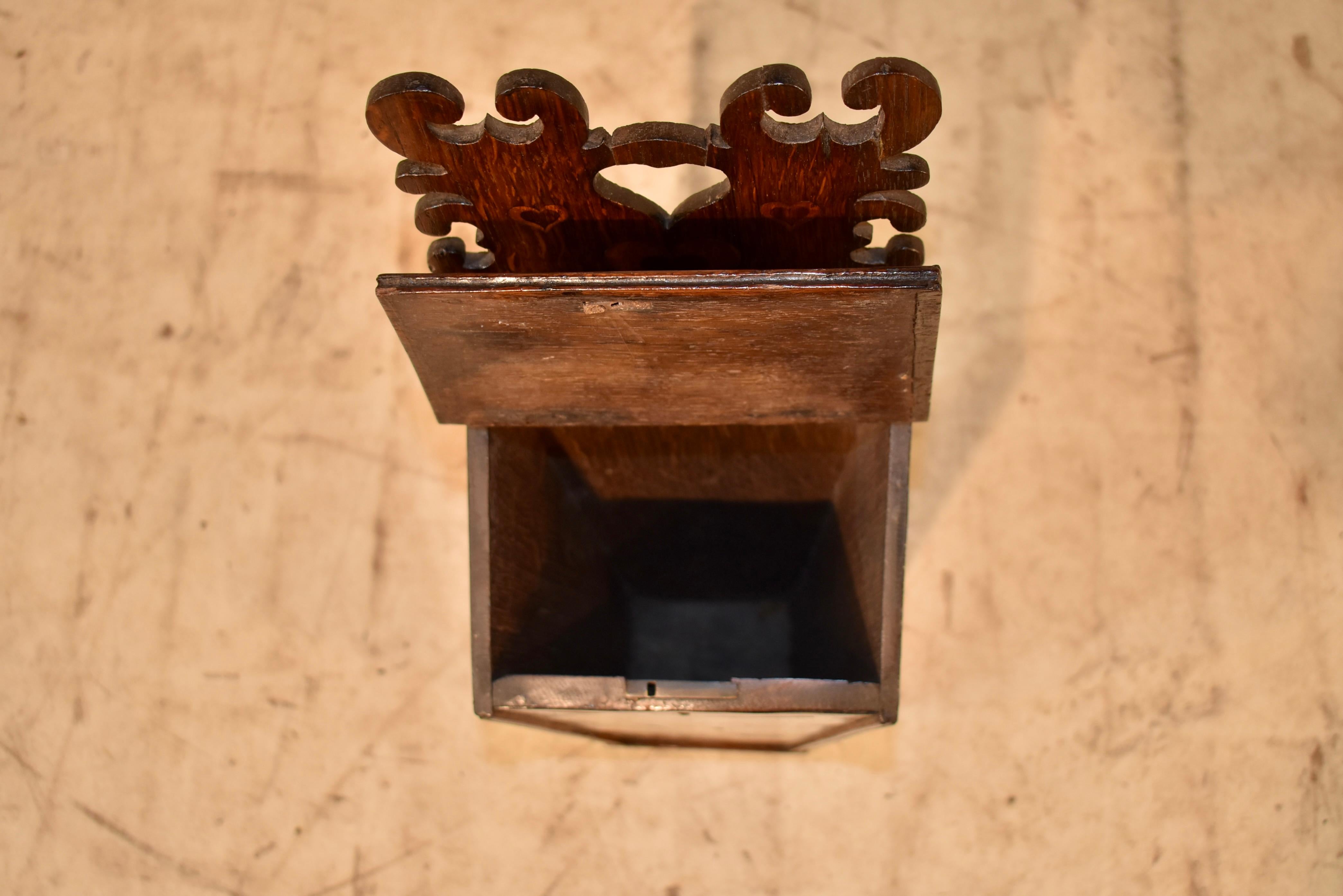 Early 19th Century English Candle Box For Sale 1