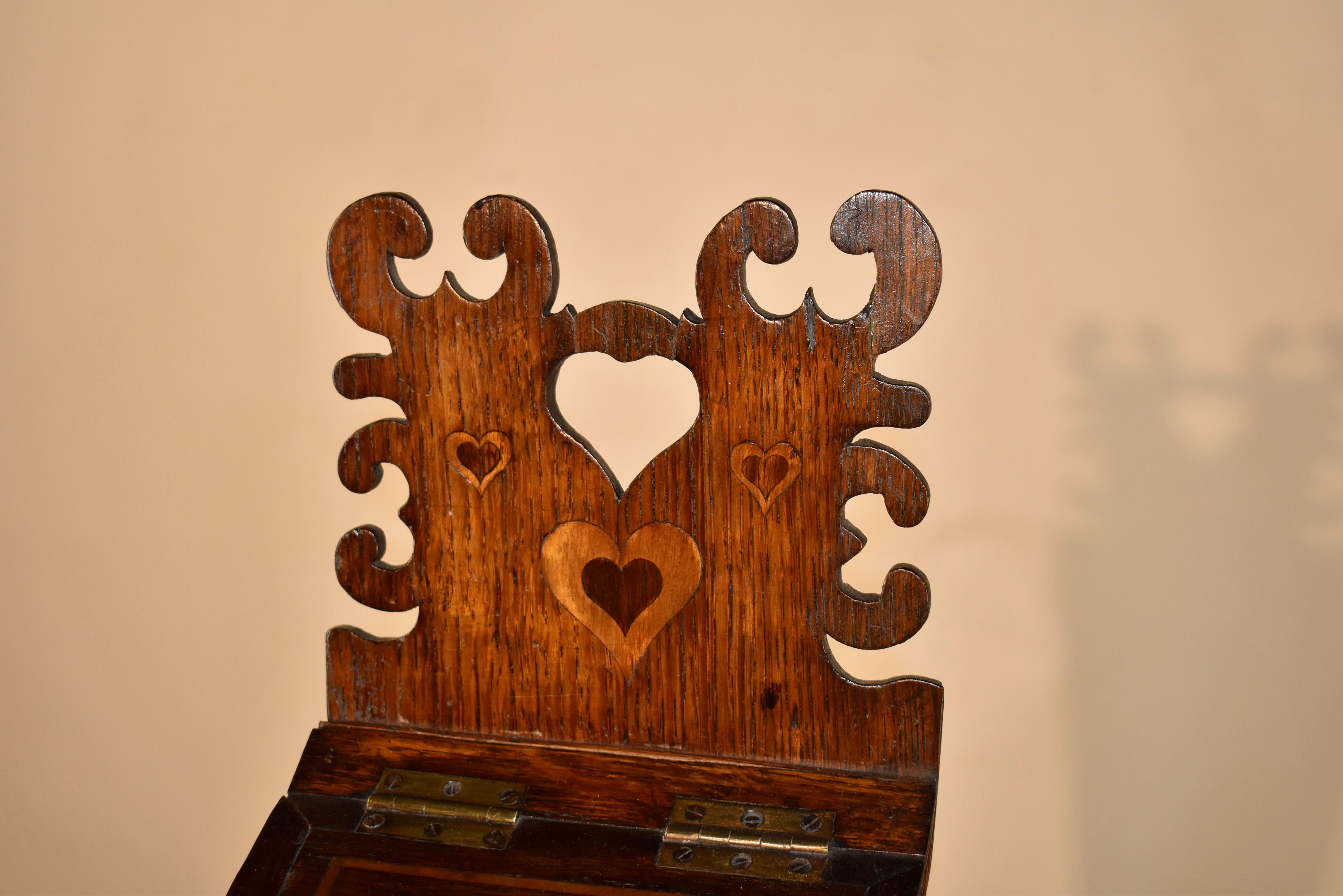 Early 19th Century English Candle Box For Sale 2