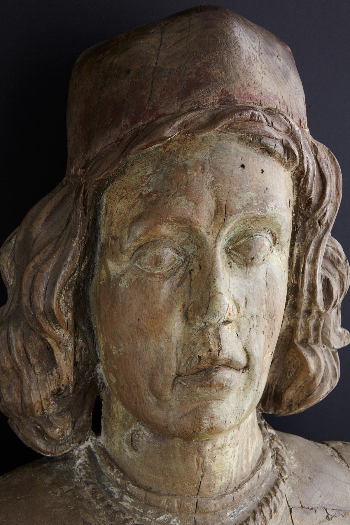 Early 19th Century English Carved Figurehead Depicting the Head of a Merchant In Fair Condition In Pau, FR