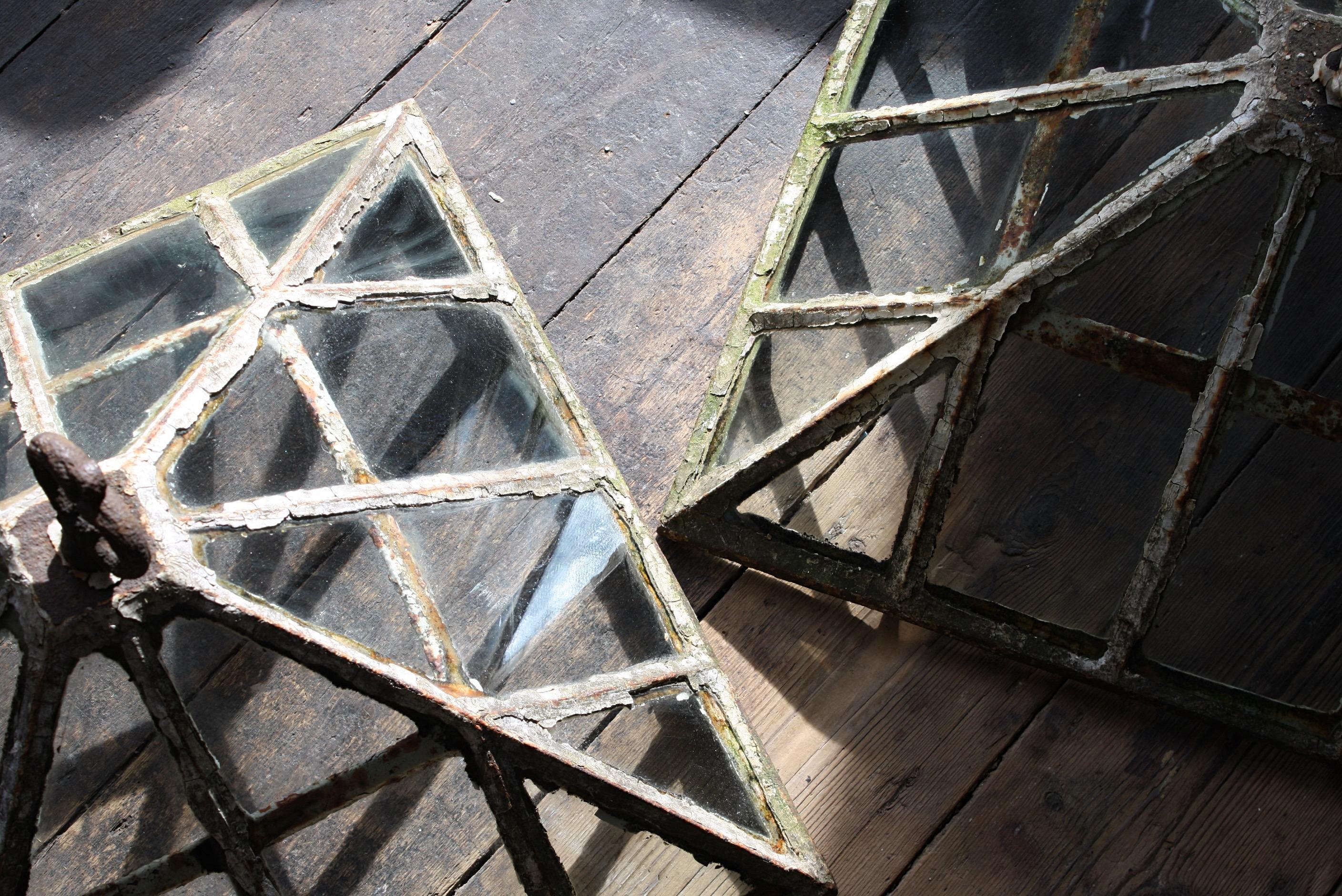 Early 19th Century English Country House Pair of Iron & Glass Garden Cloches For Sale 5