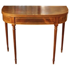 Table à thé anglaise en forme de demi-lune du début du XIXe siècle