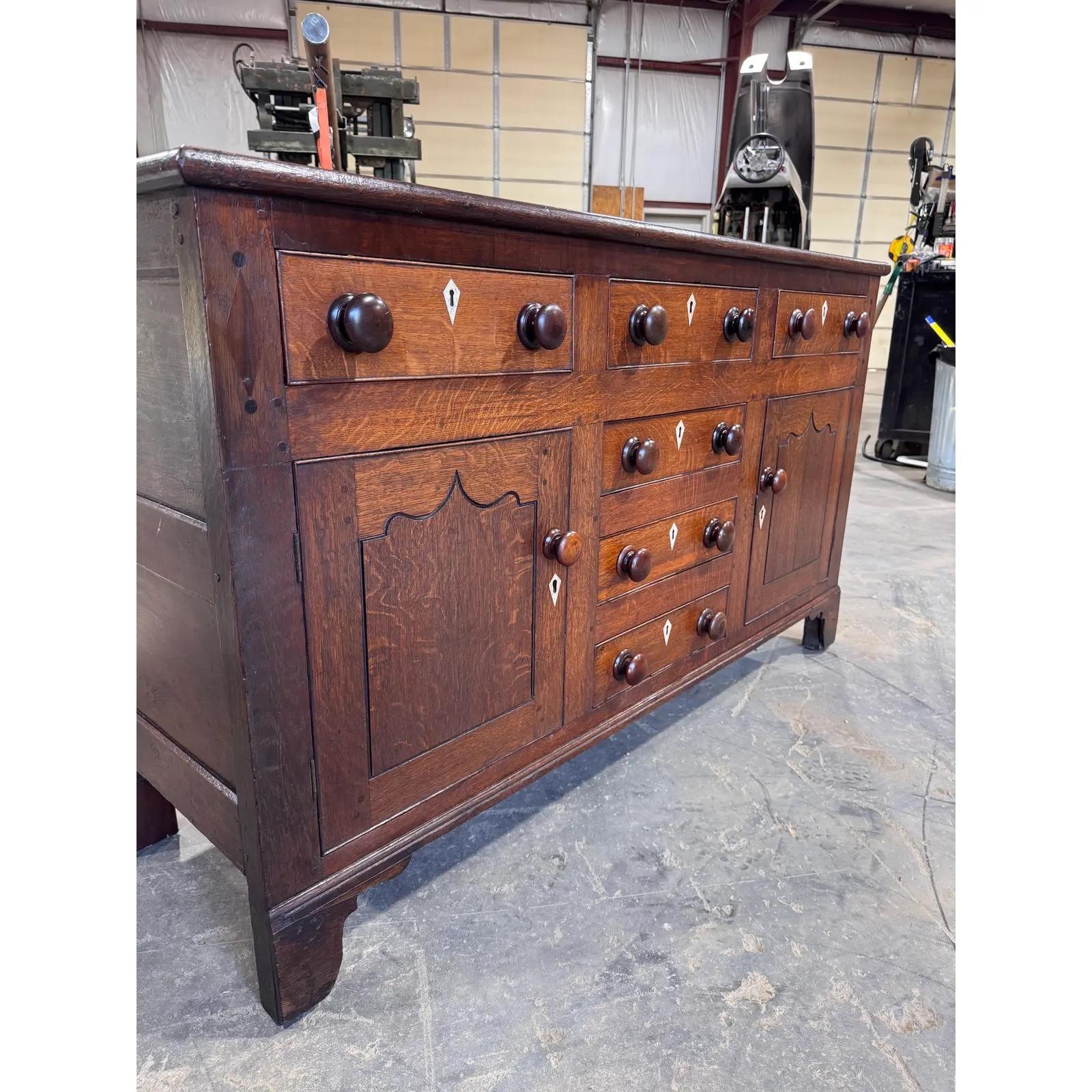 Base de cómoda inglesa de principios del siglo XIX Madera en venta