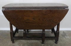 Early 19th Century English Gateleg Table
