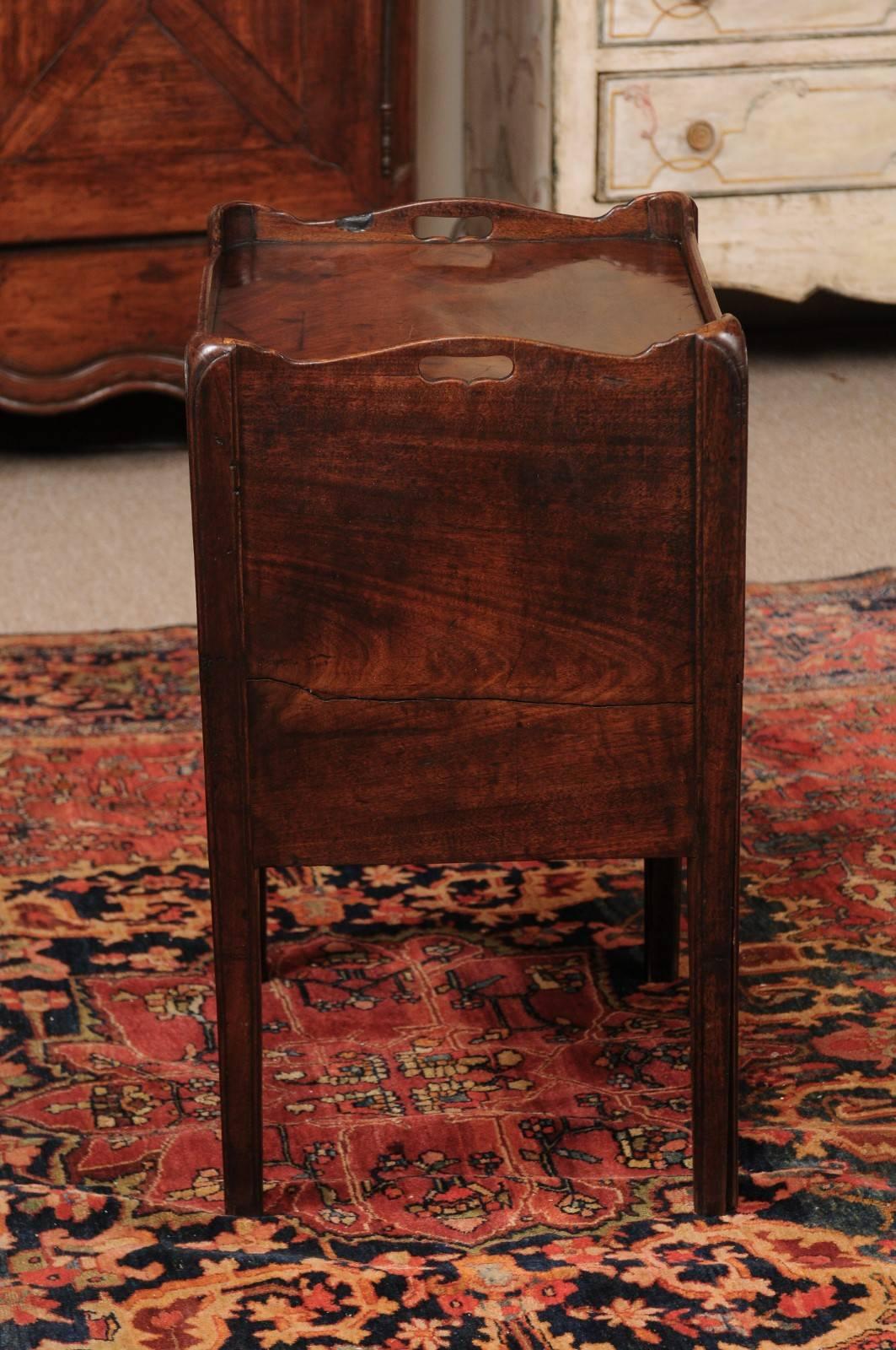Early 19th Century English George III Mahogany Bedside Commode 8
