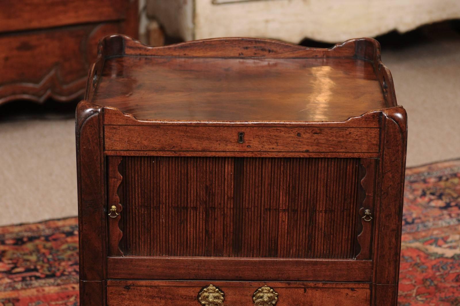 Early 19th Century English George III Mahogany Bedside Commode 3