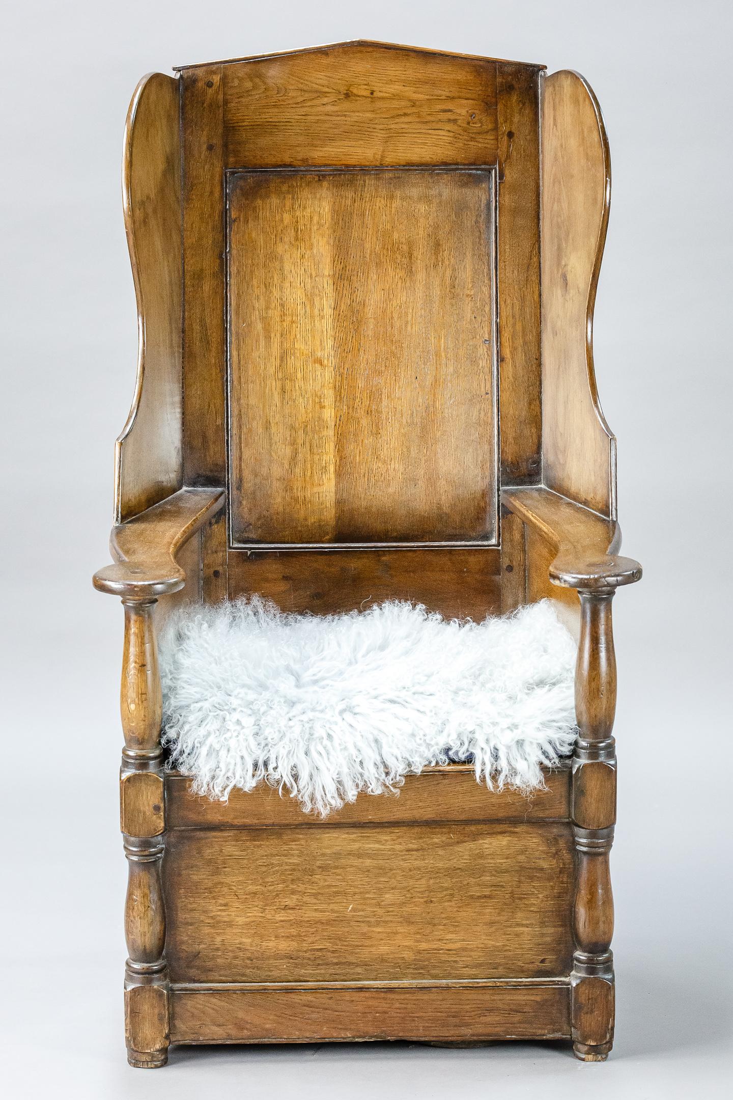 Early 19th Century English Gothic Lambing Chair 2