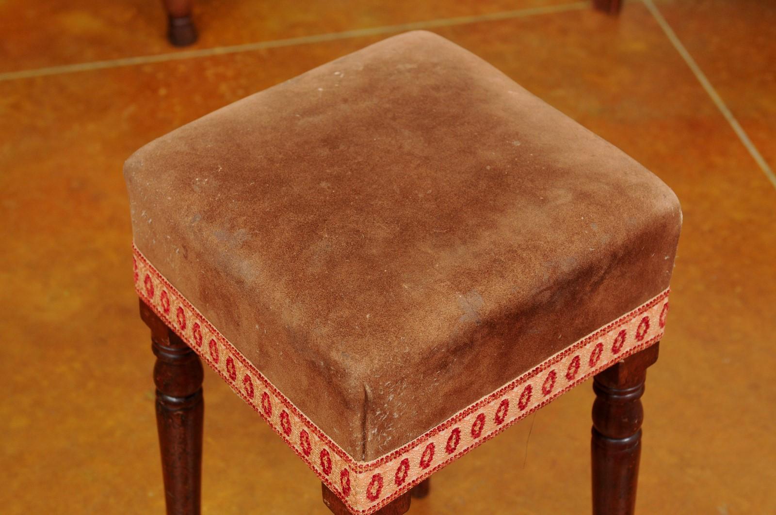 Early 19th Century English Mahogany Stool with Turned Legs & Suede Upholstery For Sale 11