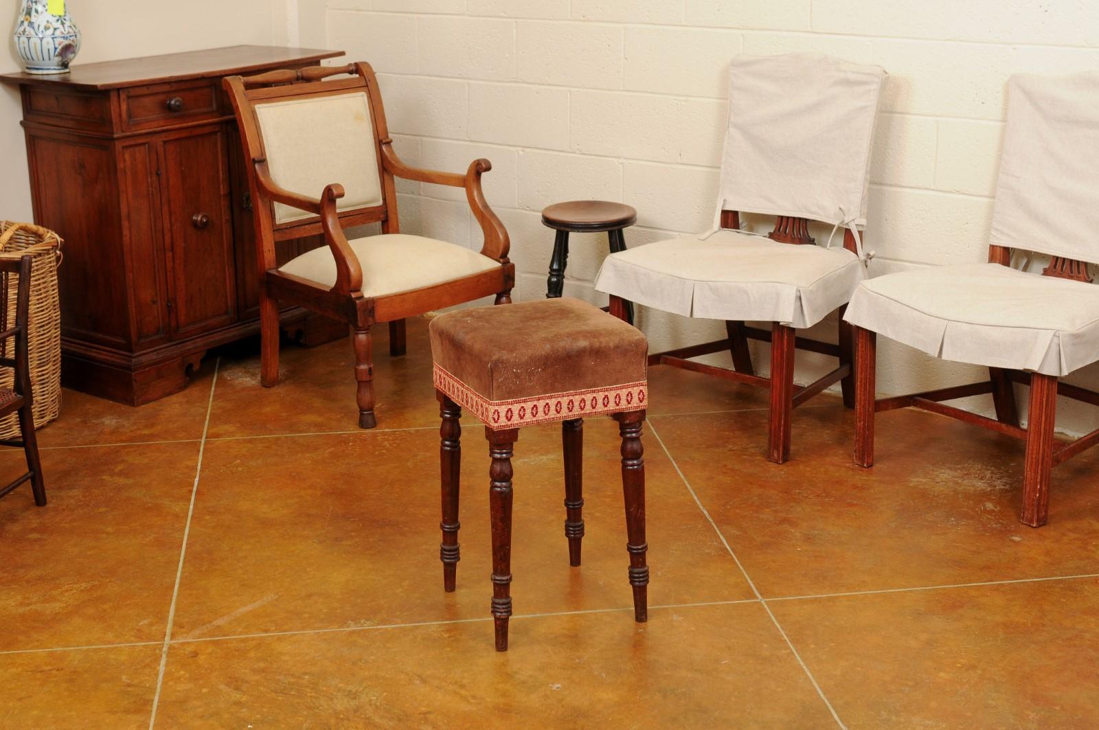 Early 19th Century English Mahogany Stool with Turned Legs & Suede Upholstery For Sale 1
