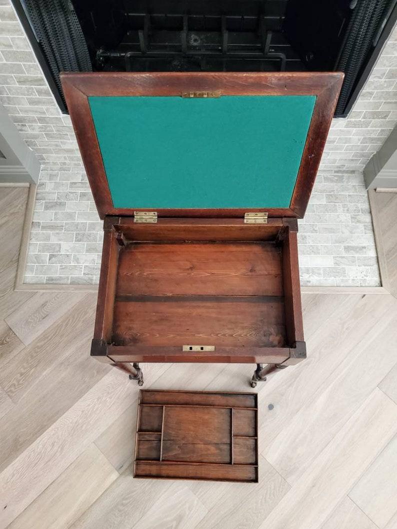 Brass Early 19th Century English Oak Leather Writing Table For Sale