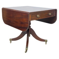 Early 19th Century English Pembroke Style Drop Leaf Side / Breakfast Table