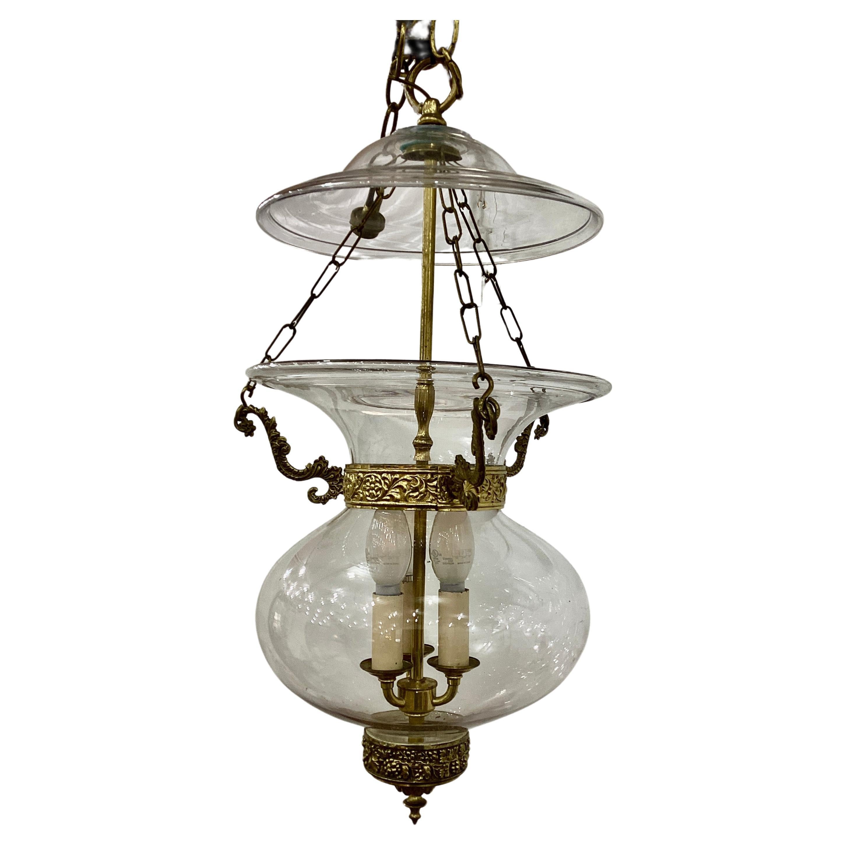 Lanterne à clochettes en verre clair de style Régence anglaise du début du 19e siècle 