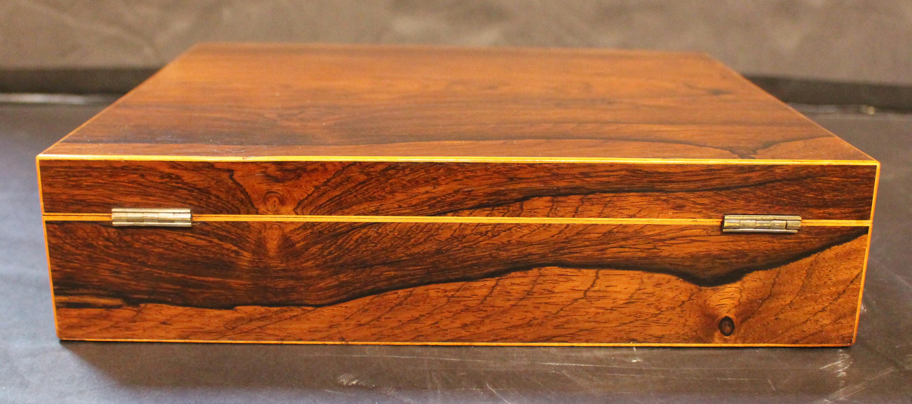 Early 19th Century English Regency Period Jewlery Box For Sale 4