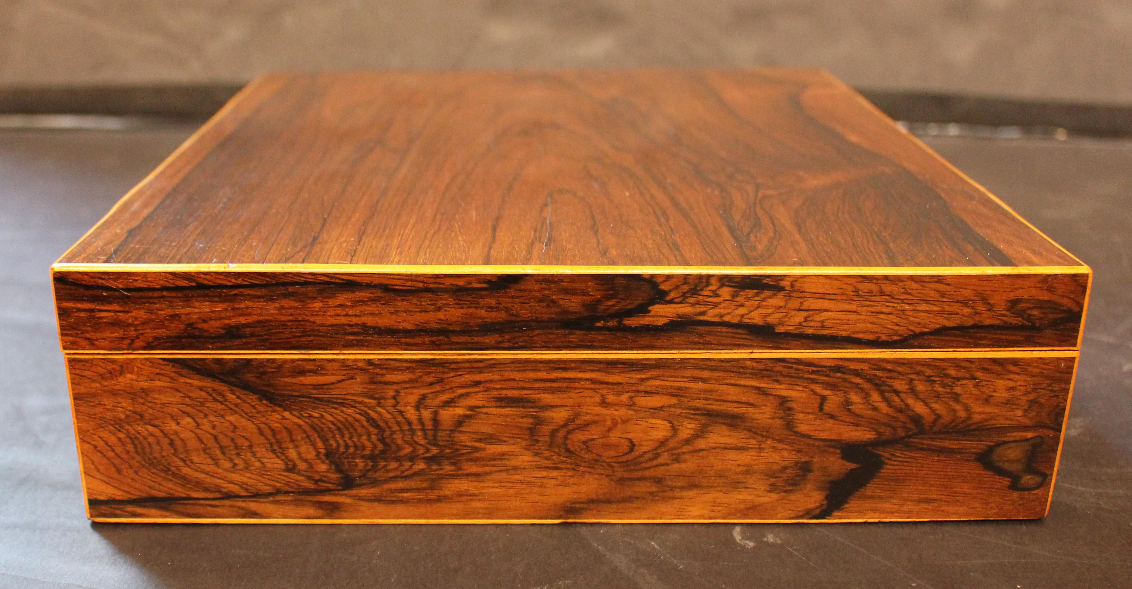 Early 19th Century English Regency Period Jewlery Box For Sale 5