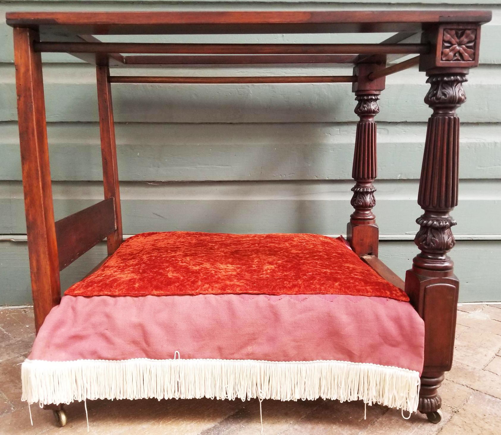 T. Pratt Cabinet & Chair manufacturer, Upholsterer 
(Please see picture of label for reference)
No. 10, Rose Hill, East, (Near the level)
Brighton,: Orders Received at No. 136, London Road

The foot posts are solid mahogany, topped with carved