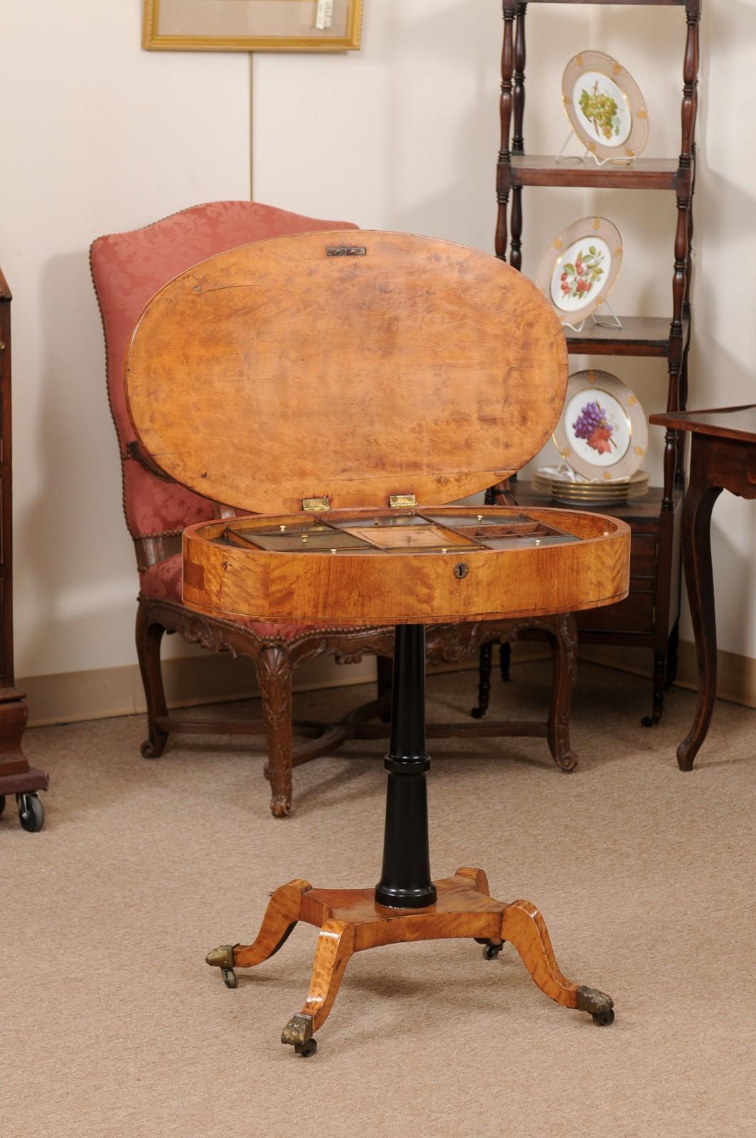 Early 19th Century English Regency Satinwood & Ebonized Oval Work Table For Sale 12