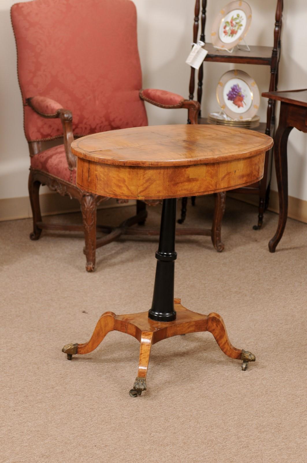 Early 19th Century English Regency Satinwood & Ebonized Oval Work Table For Sale 2