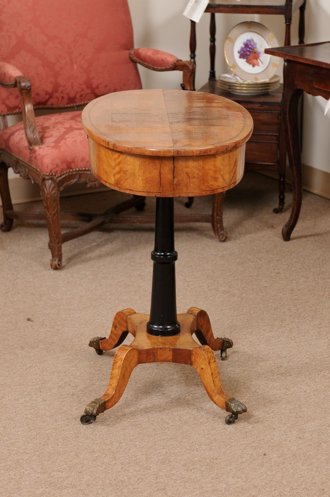 Early 19th Century English Regency Satinwood & Ebonized Oval Work Table For Sale 3