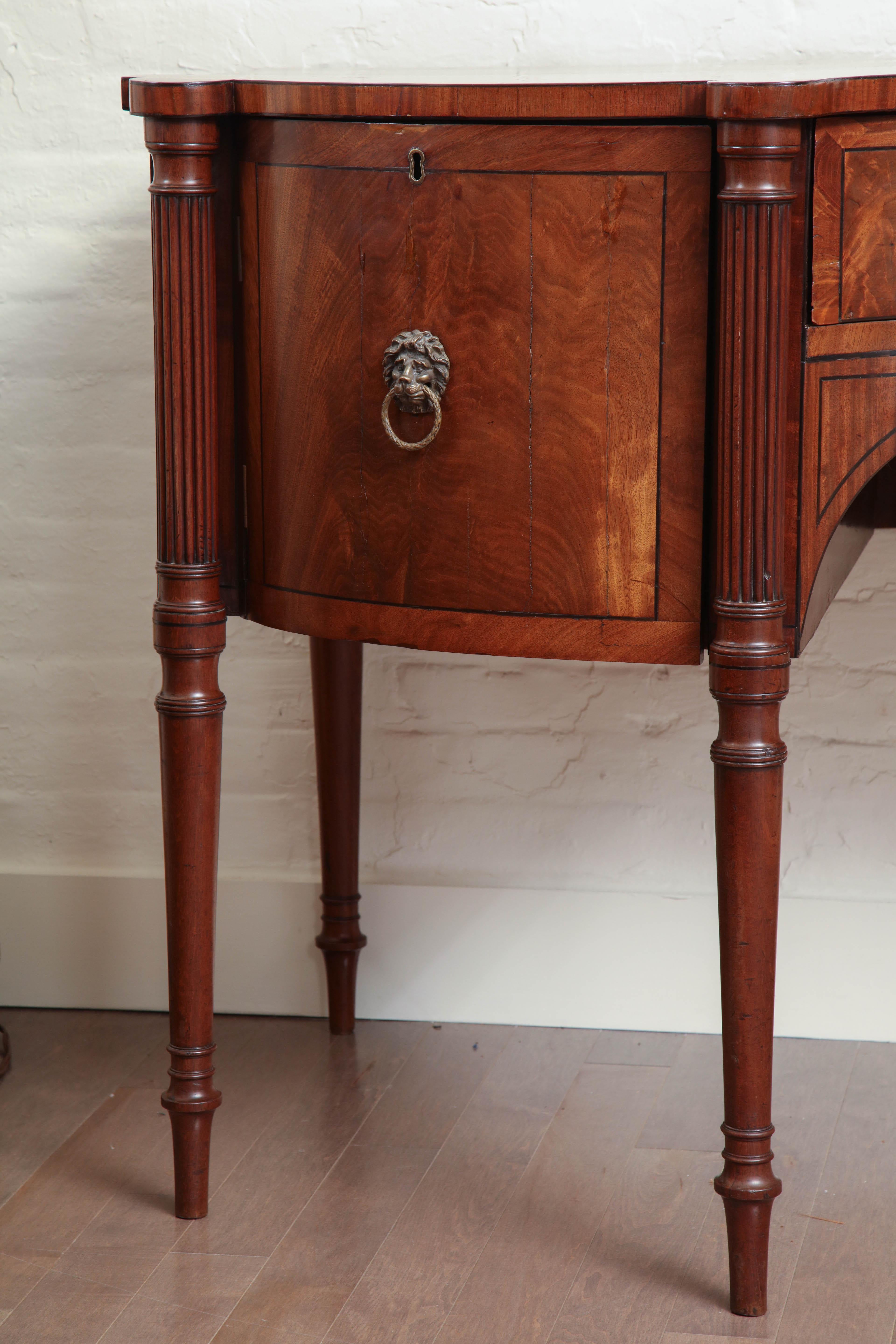 Early 19th Century English Regency Sideboard 4