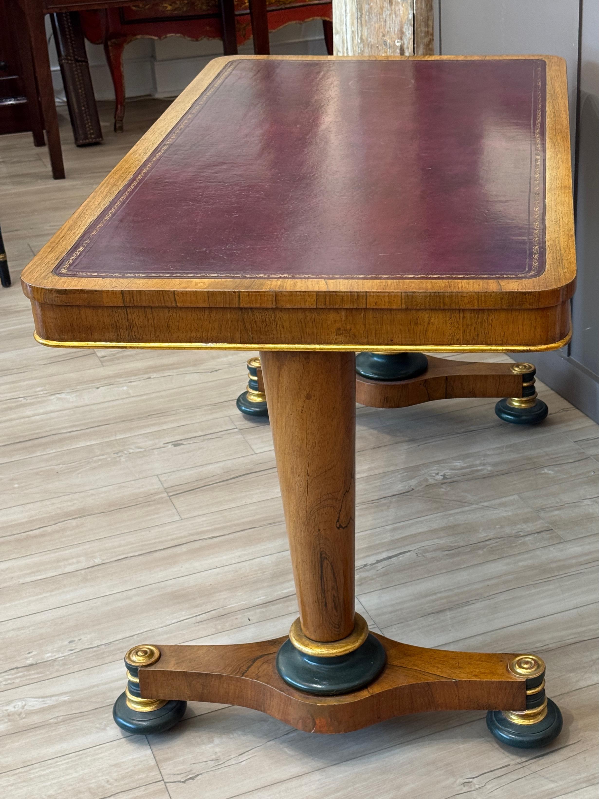 Early 19th Century English Rosewood Library Table With Tooled Leather Top For Sale 4