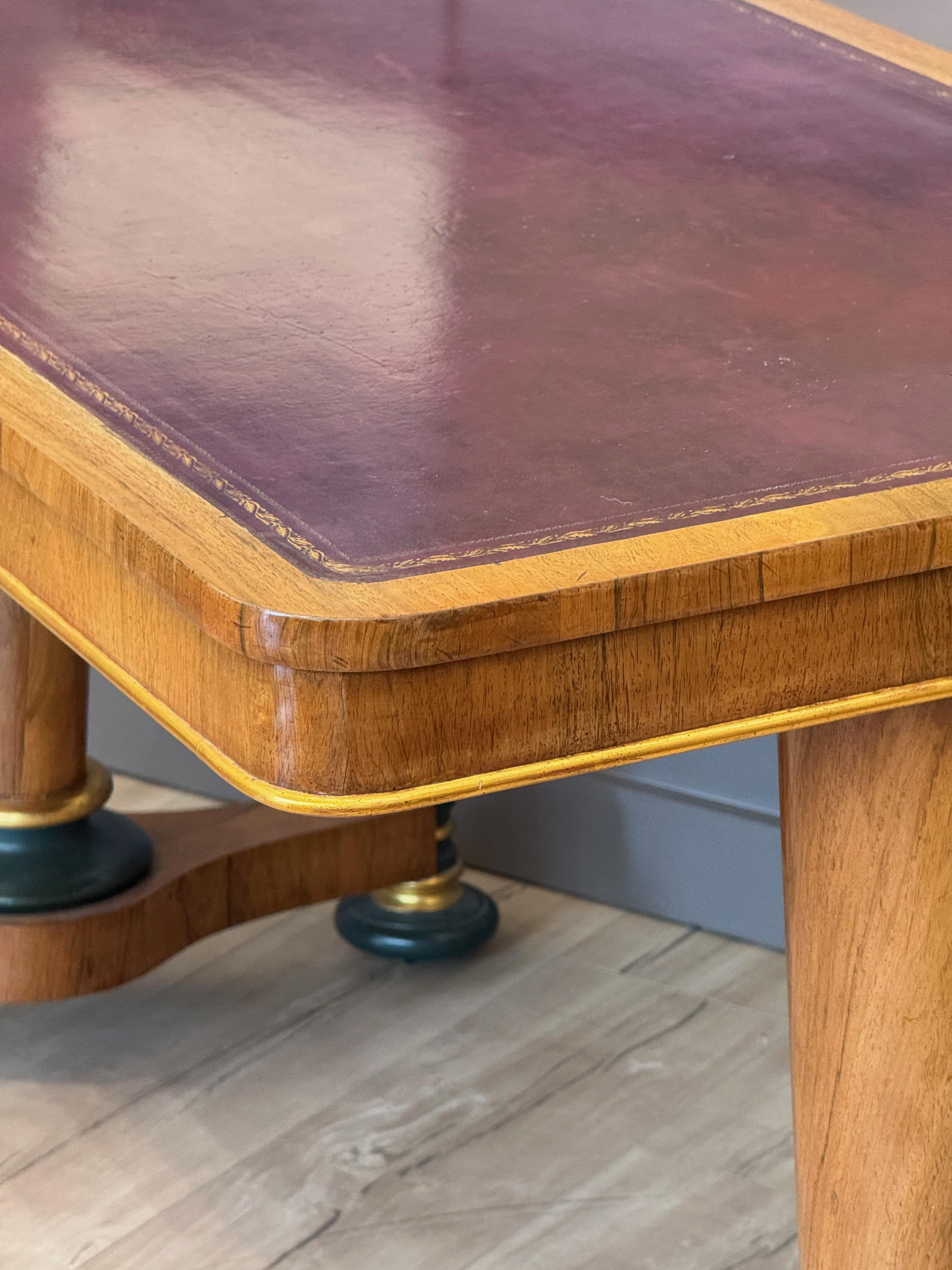 Early 19th Century English Rosewood Library Table With Tooled Leather Top For Sale 5