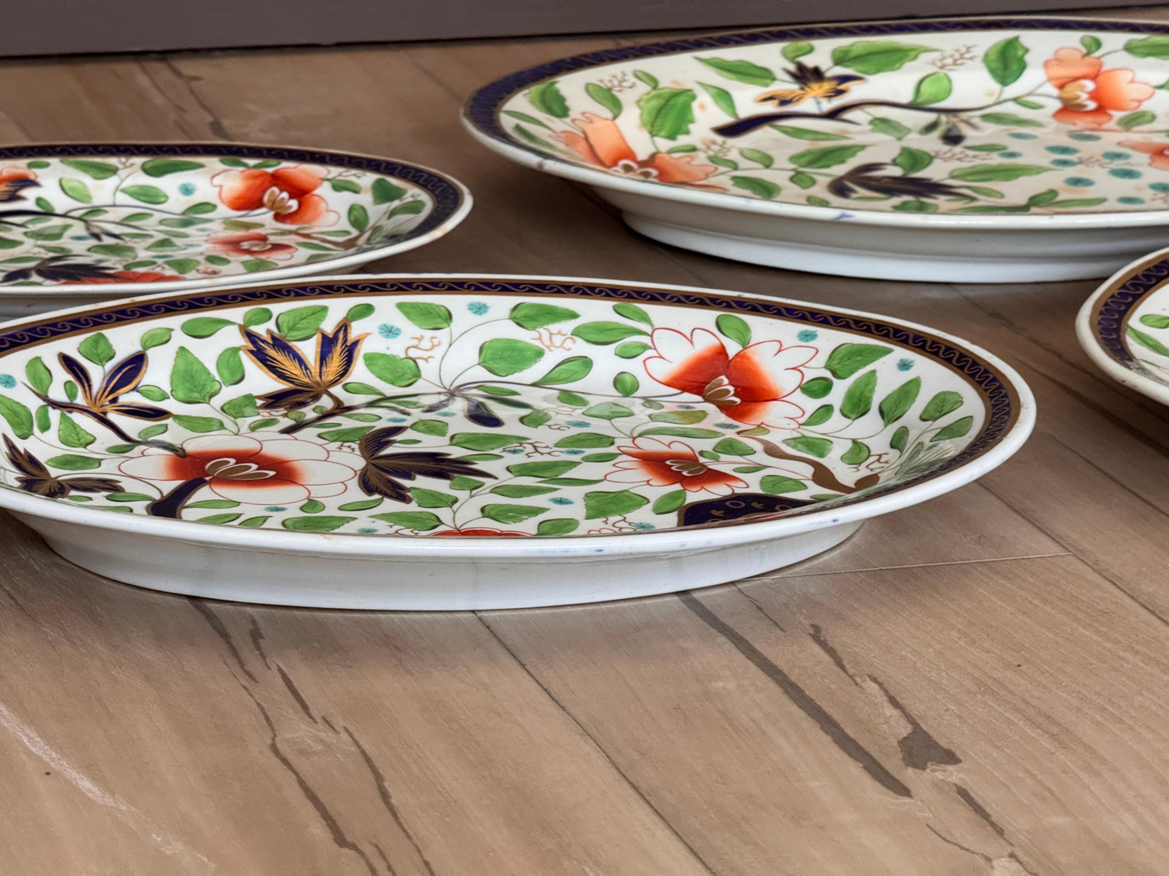 Early 19th Century English Spode Goudy Dutch China Serving Set For Sale 11