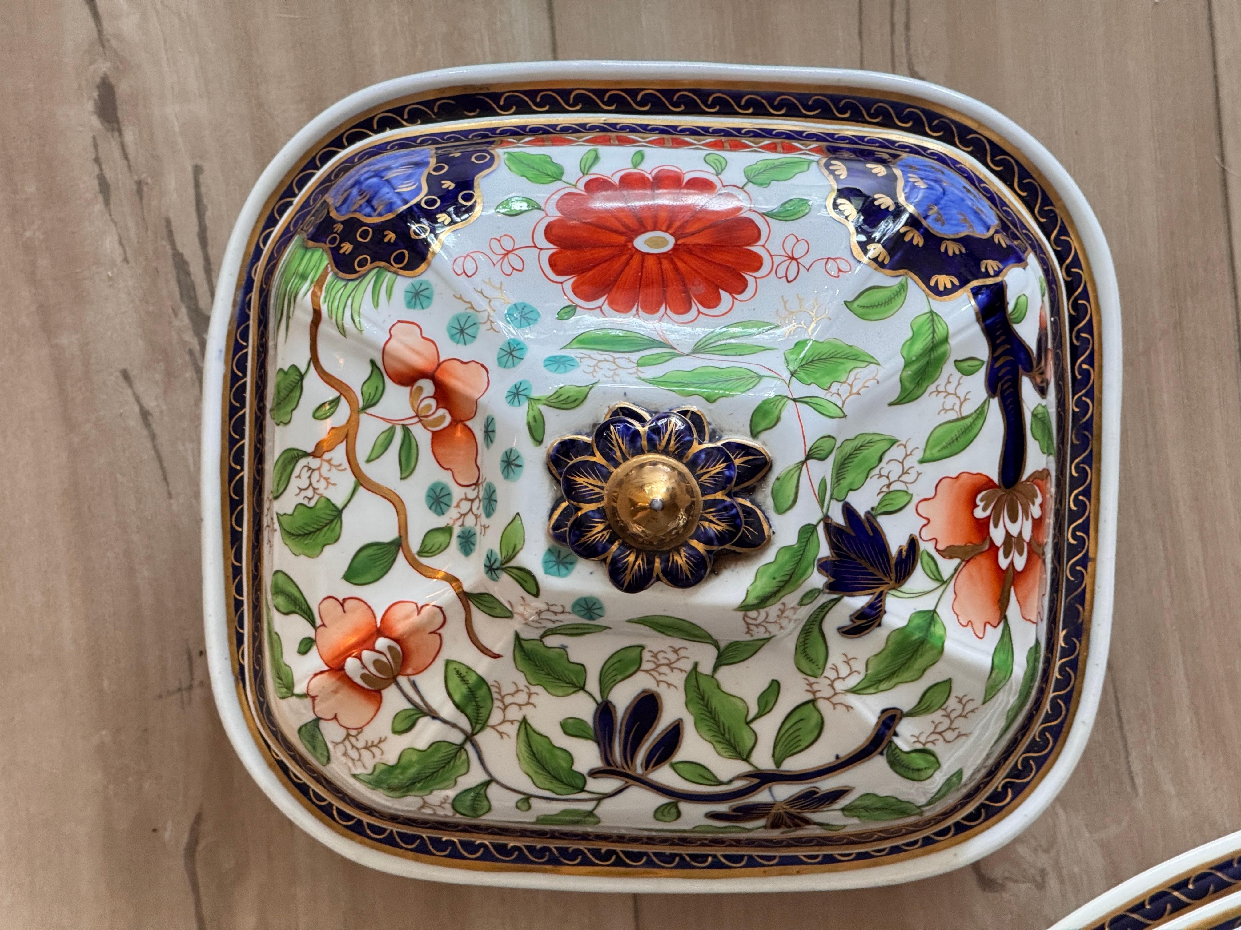 British Early 19th Century English Spode Goudy Dutch China Serving Set For Sale