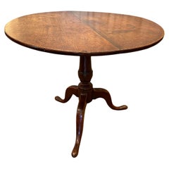 Early 19th Century English Tilt Top Table