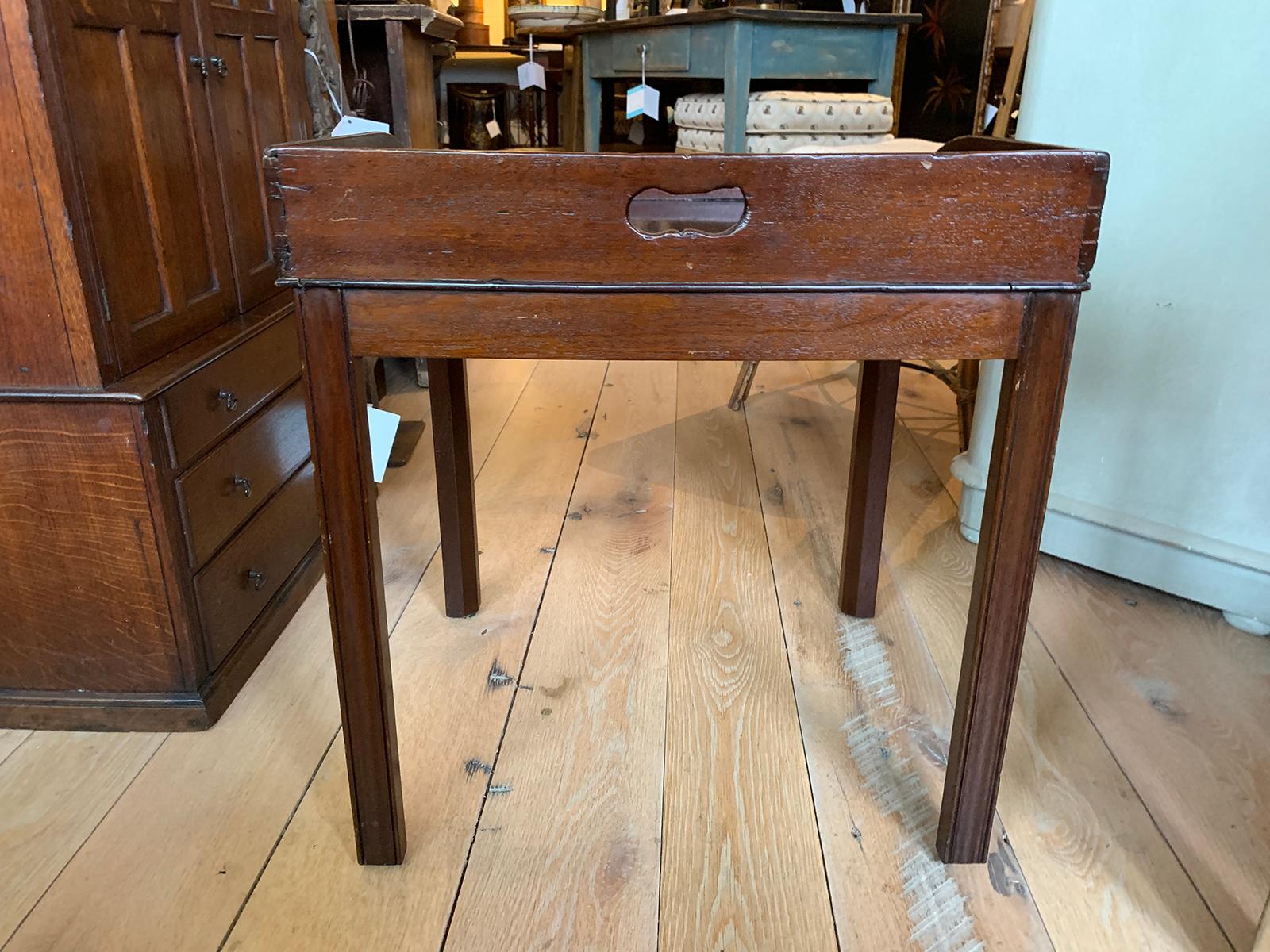 Early 19th Century English Tray Table For Sale 5