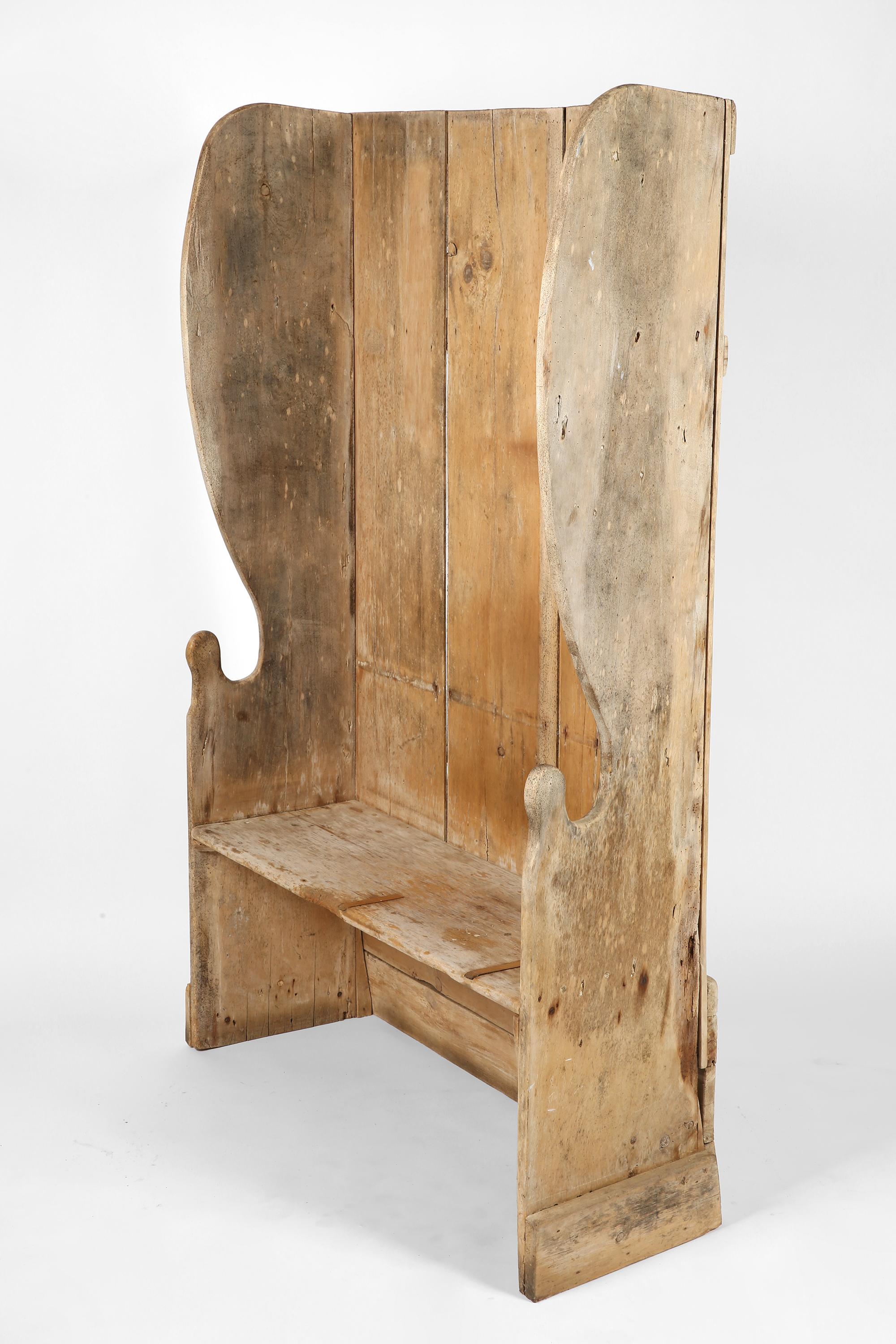 Early 19th Century English Wabi Sabi Sun-Bleached Pine Settle Bench For Sale 11